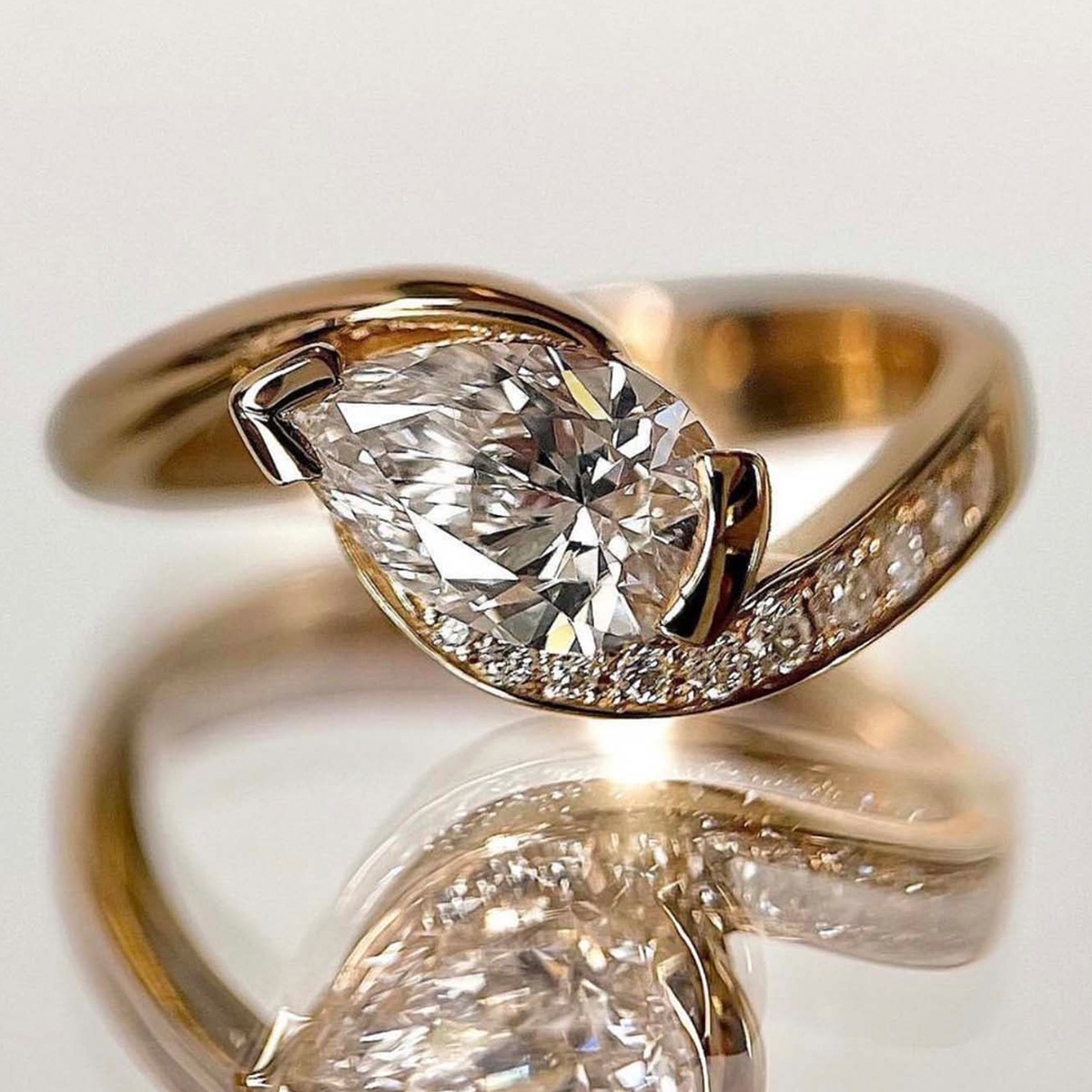 1.5 Carat Moissanite 925 Sterling Silver Ring