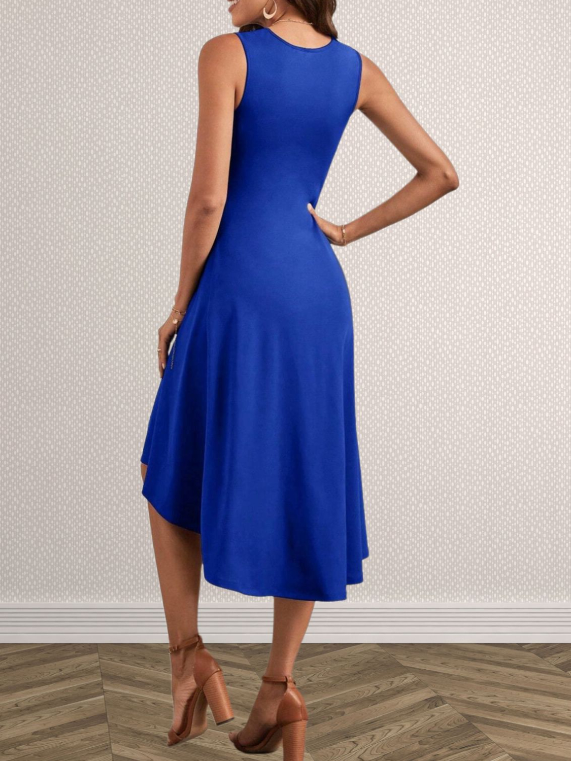 Ruched Round Neck Sleeveless Dress