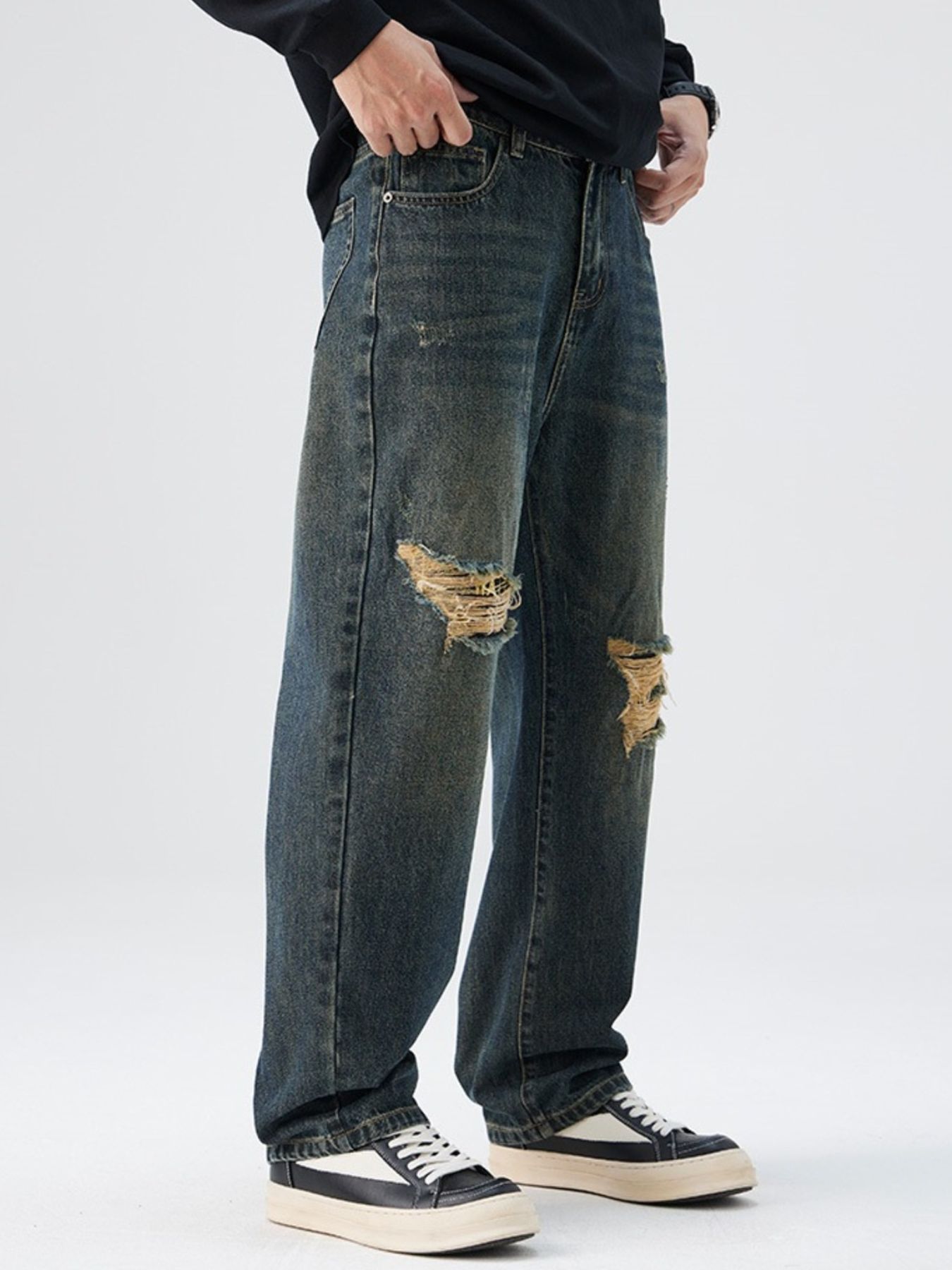 Men's Distressed Wide Leg Jeans