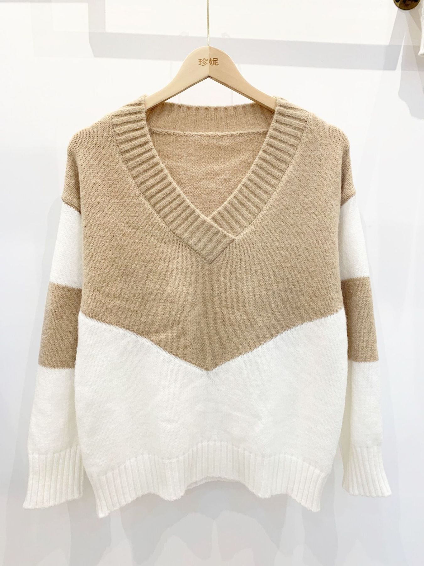 Color Block V-Neck Knit Sweater