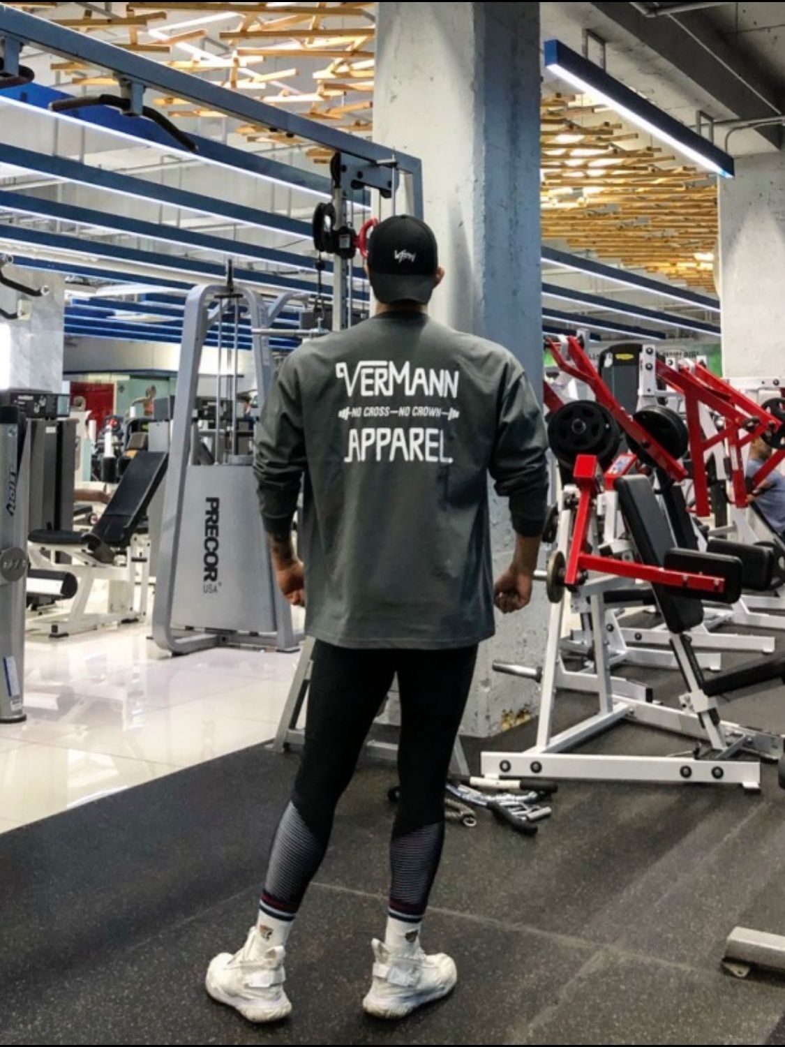 Men's Round Neck Long Sleeve T-Shirt