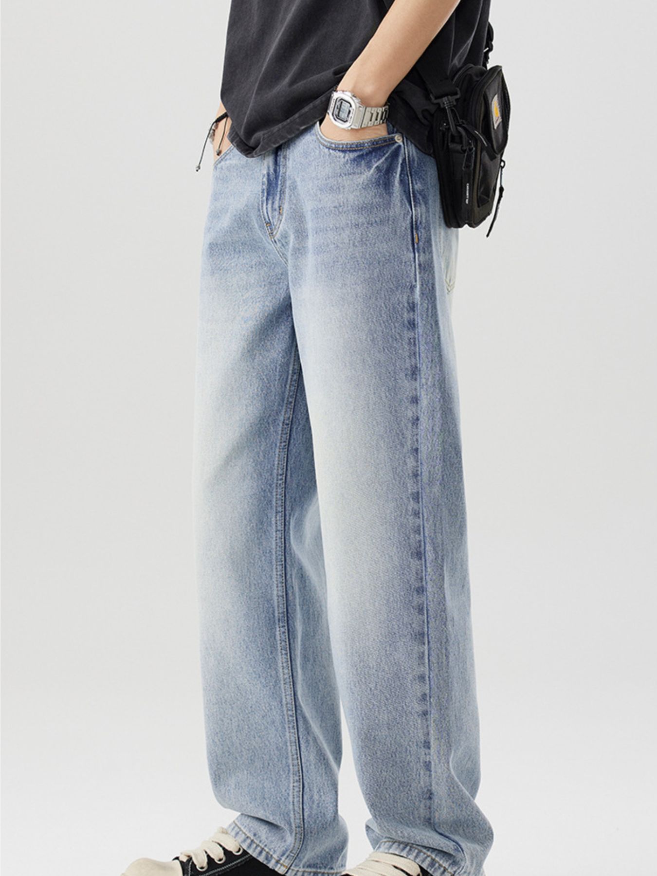 Men's Wide-Leg Relaxed Fit Jeans