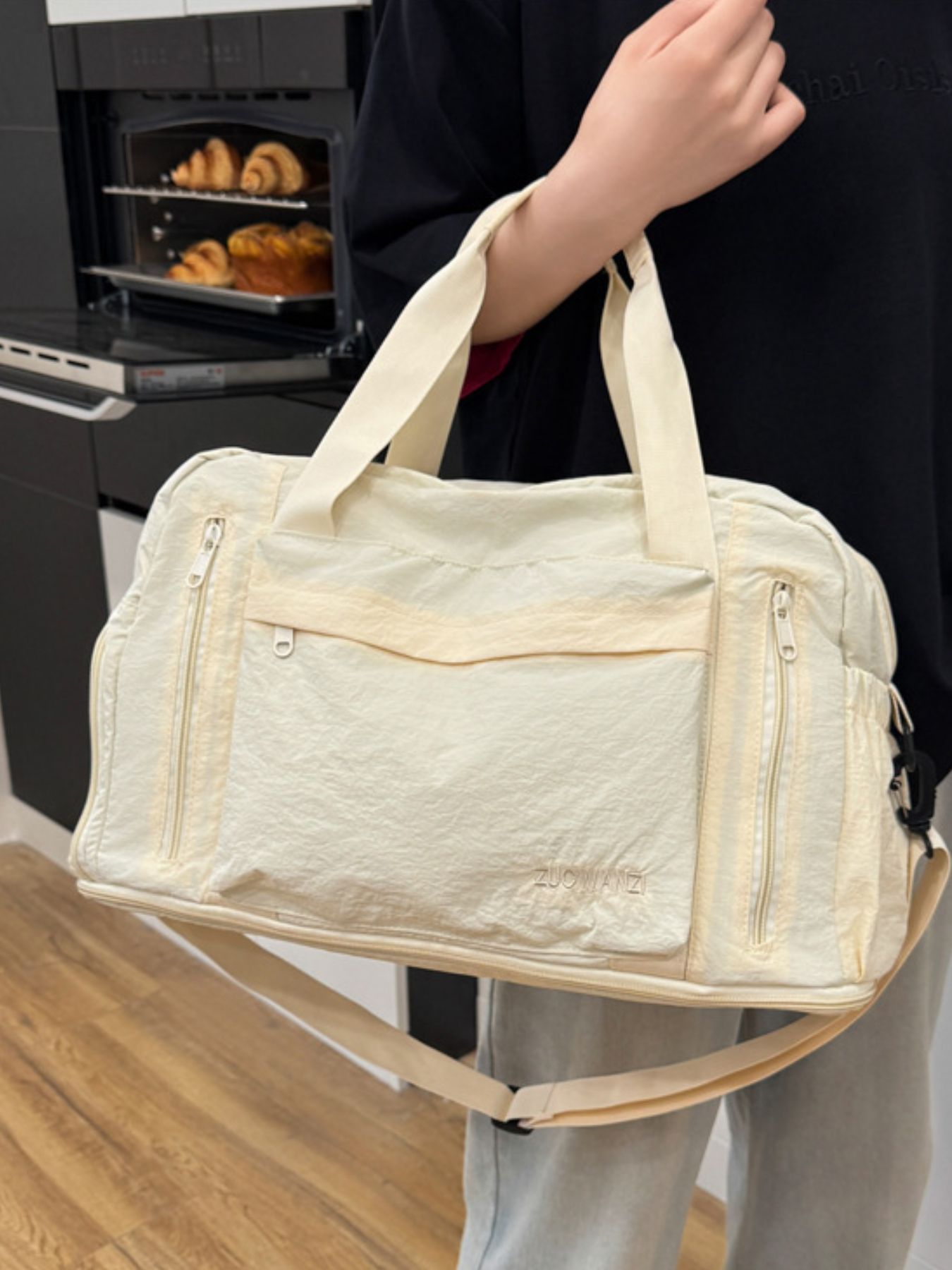 Lightweight Travel Bag with Shoulder Strap