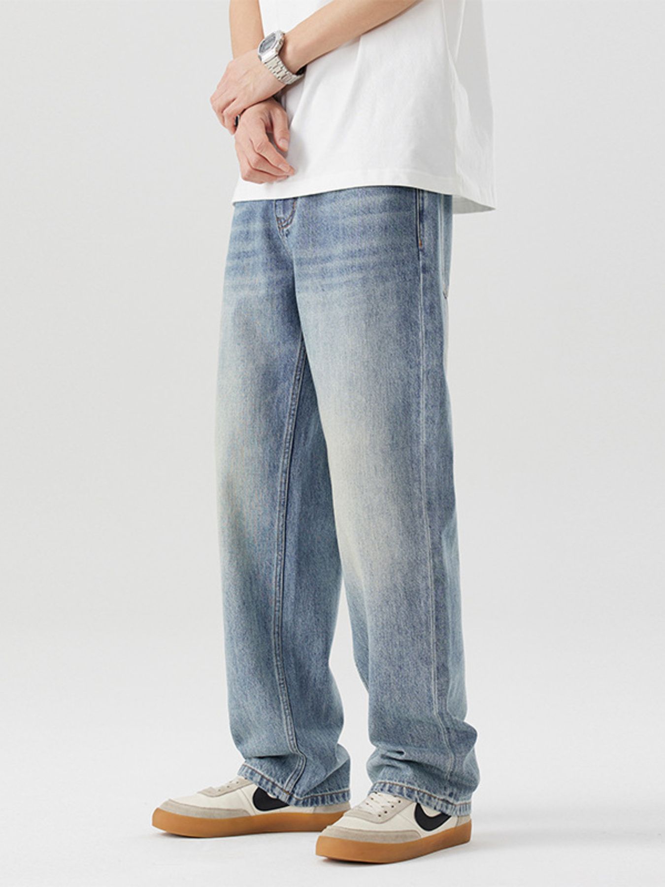 Men's Vintage Wash Loose Fit Jeans