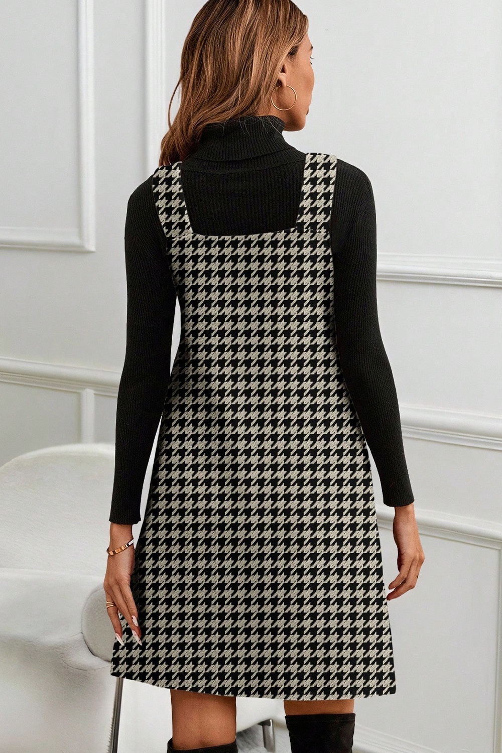 Houndstooth V-Neck Sleeveless Mini Dress