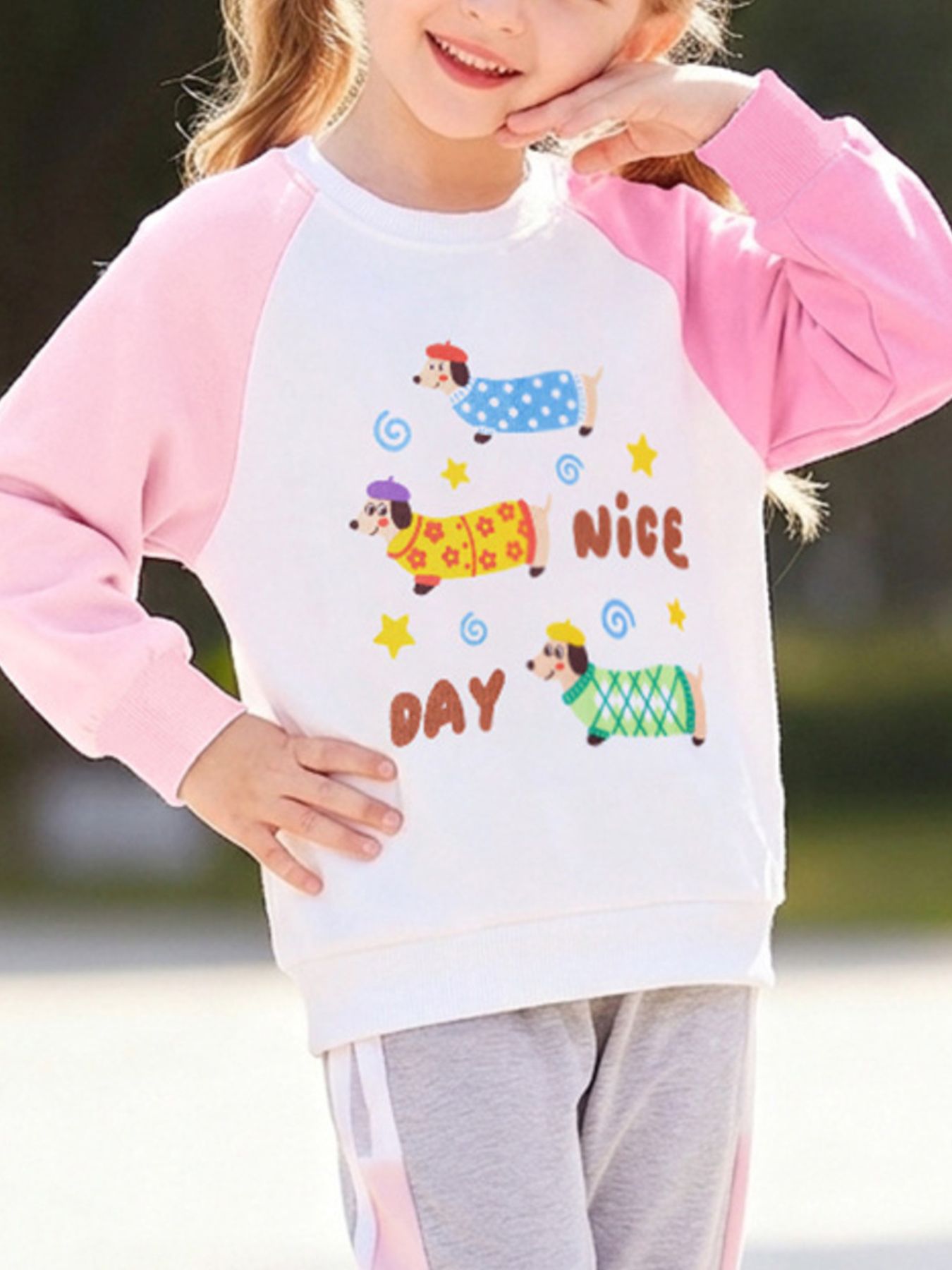 Children's Cartoon Dog Raglan Sleeve Sweatshirt