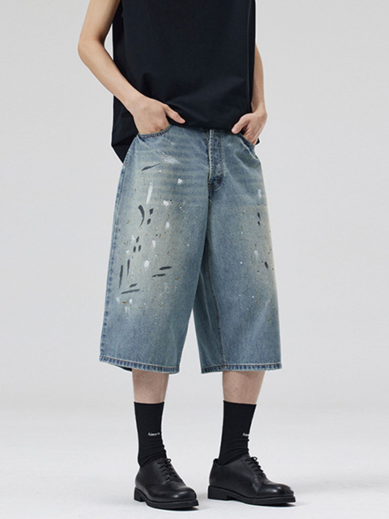 Men's Wide-Leg Denim Shorts