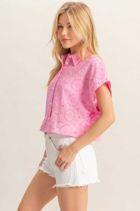 Lightweight Eyelet Button Down Short Sleeve Shirt