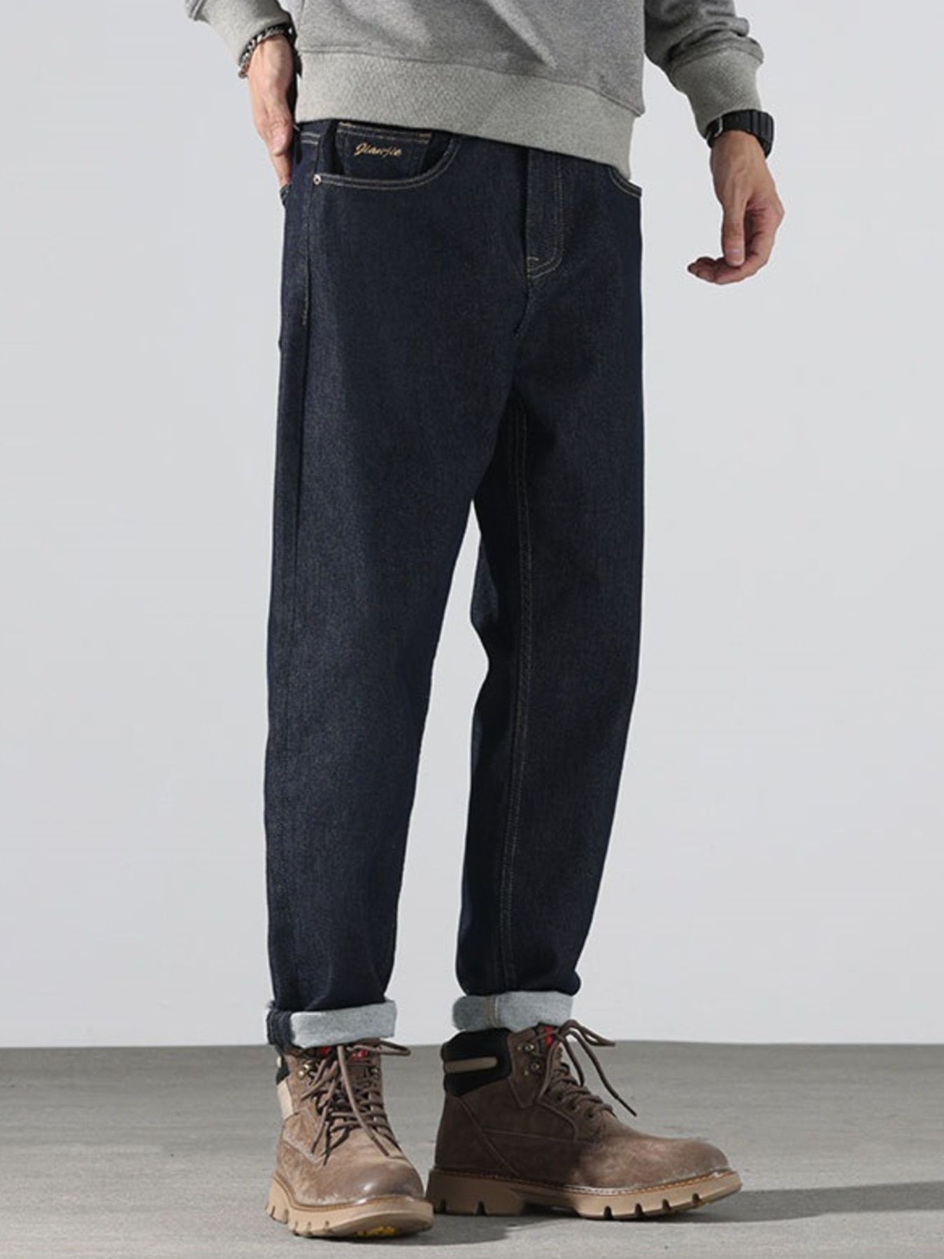 Men's Pocketed Loose Fit Jeans