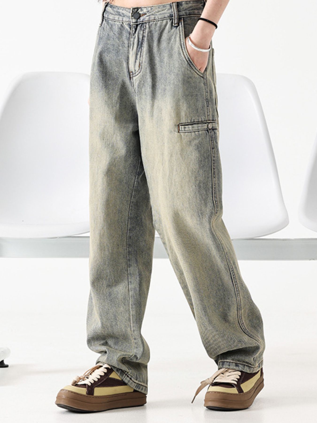 Men's Vintage Wash Loose Fit Jeans