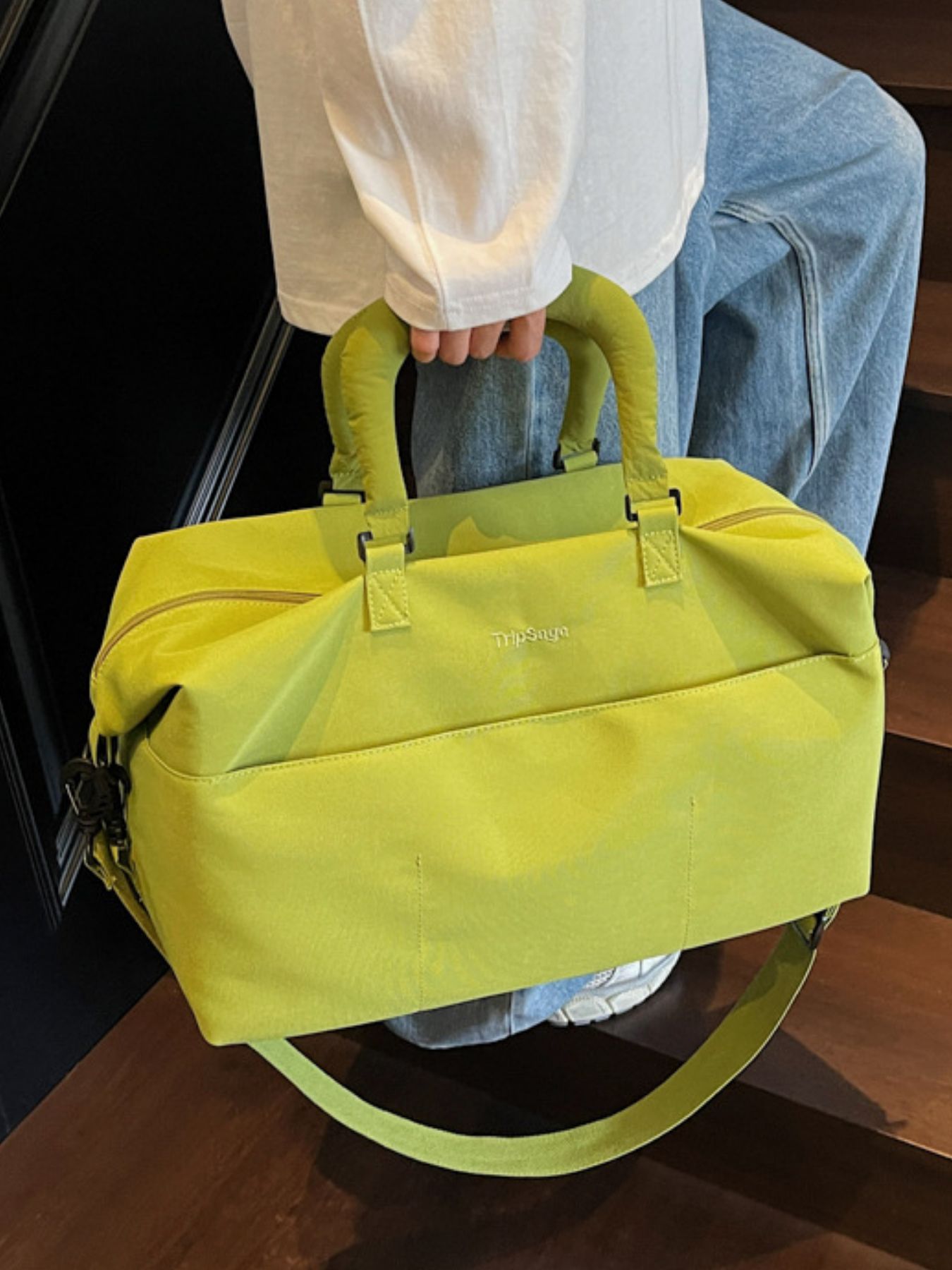 Duffel Bag with Padded Handles 4