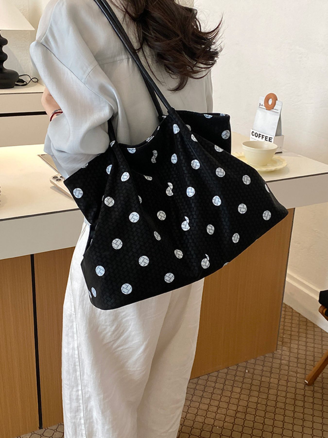 Polka Dot Shoulder Bag 4