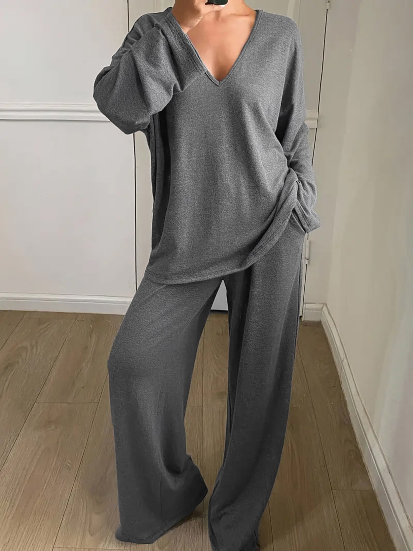 Plus Size Relaxed Fit V-Neck Top and Pants Set