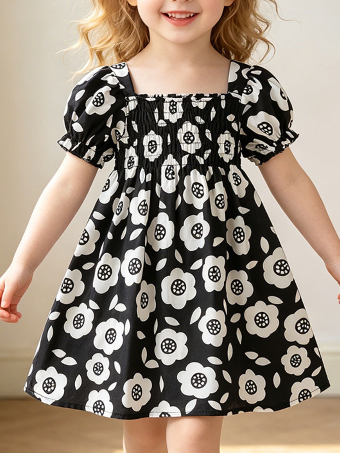 Children's Floral Print Square Neck Puff Sleeve Dress 1