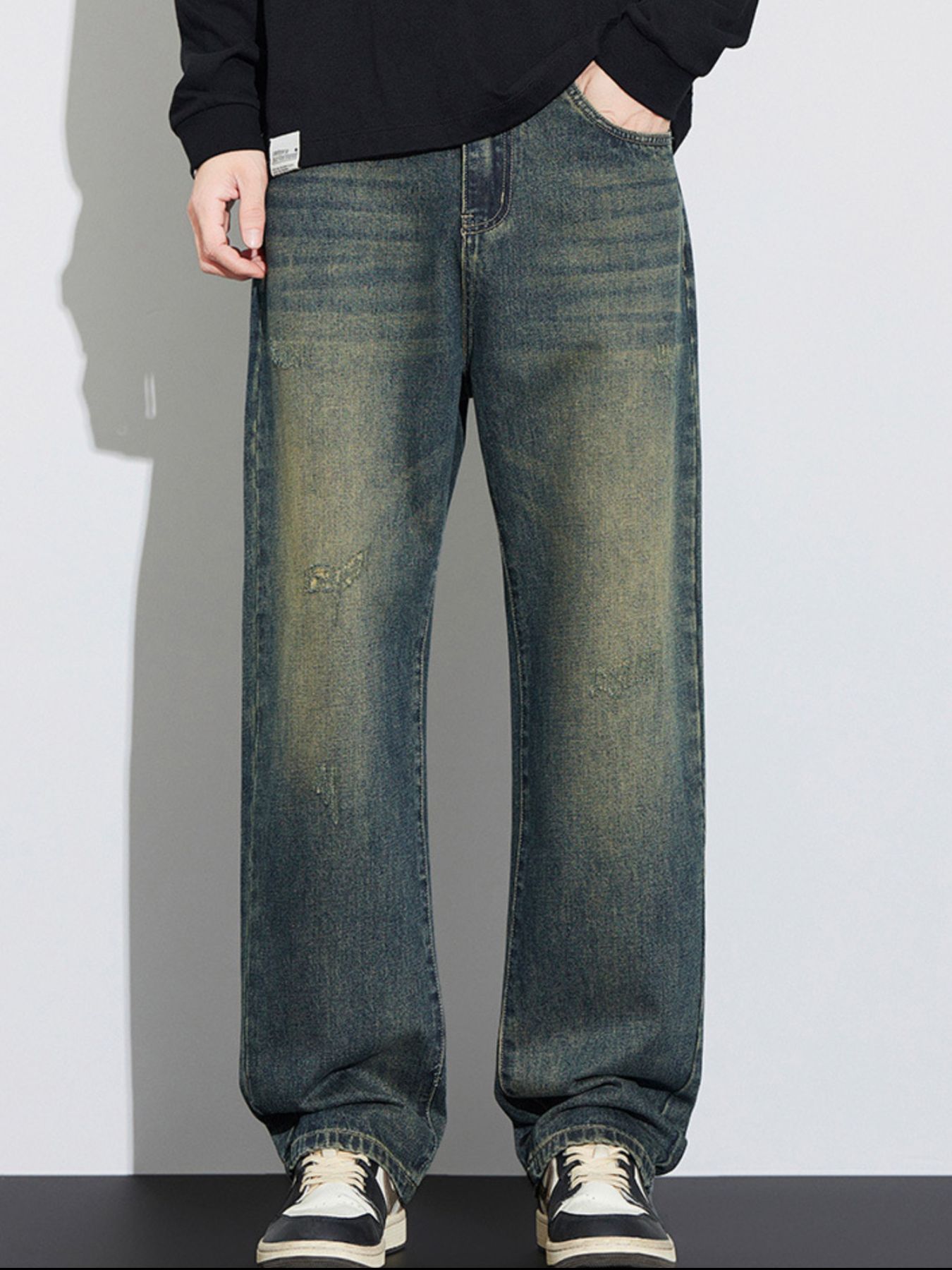 Men's Wide Leg Jeans