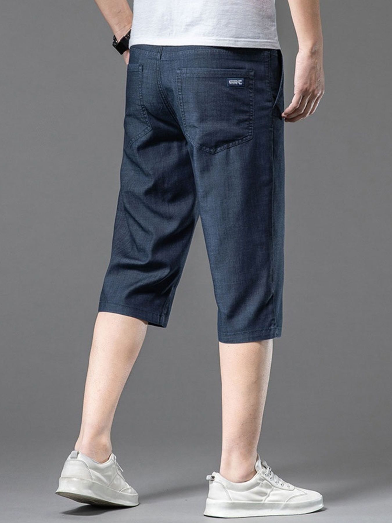 Men's Loose Fit Denim Shorts