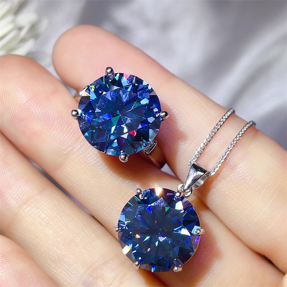 10 Carat Moissanite 925 Sterling Silver Ring and Necklace Set