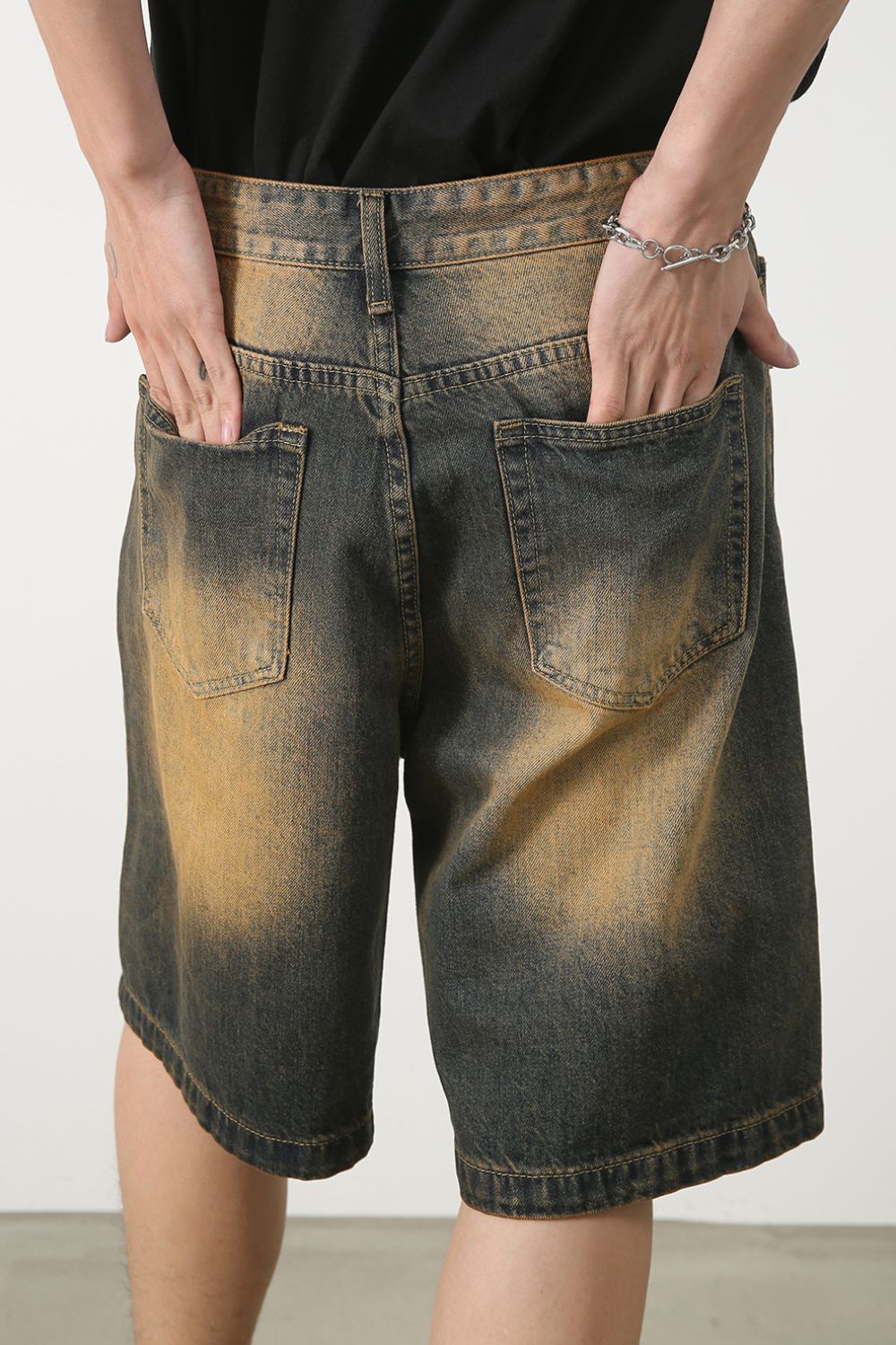 Men's Wasteland Style Demin Shorts with Pockets