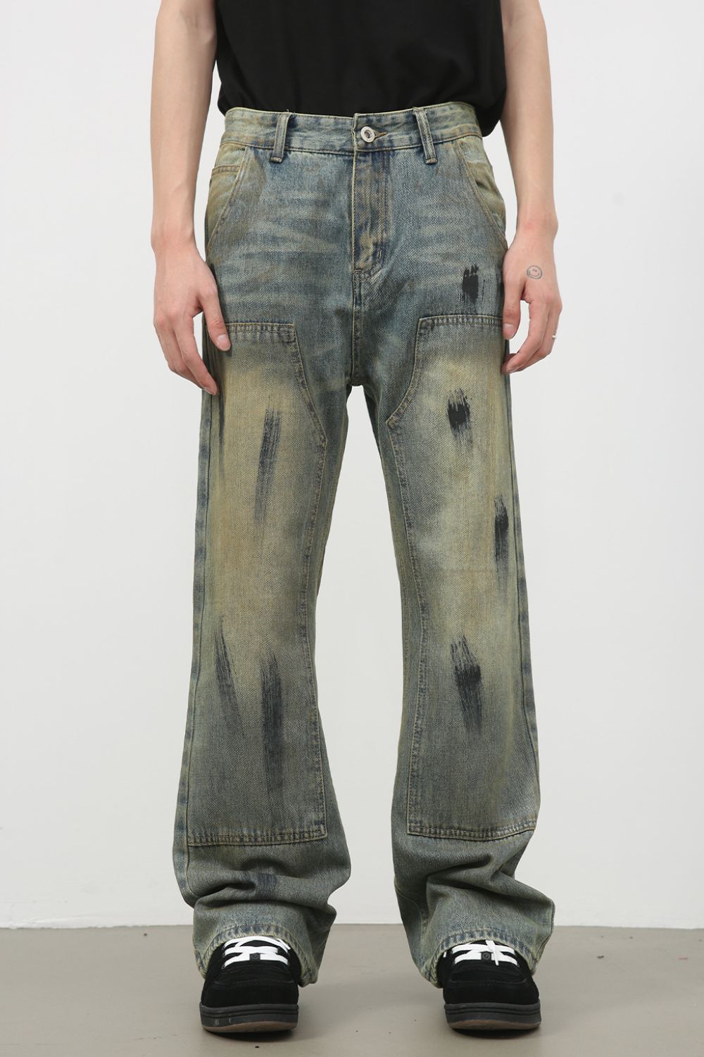 Men's Mid Rise Loose Fit Jeans