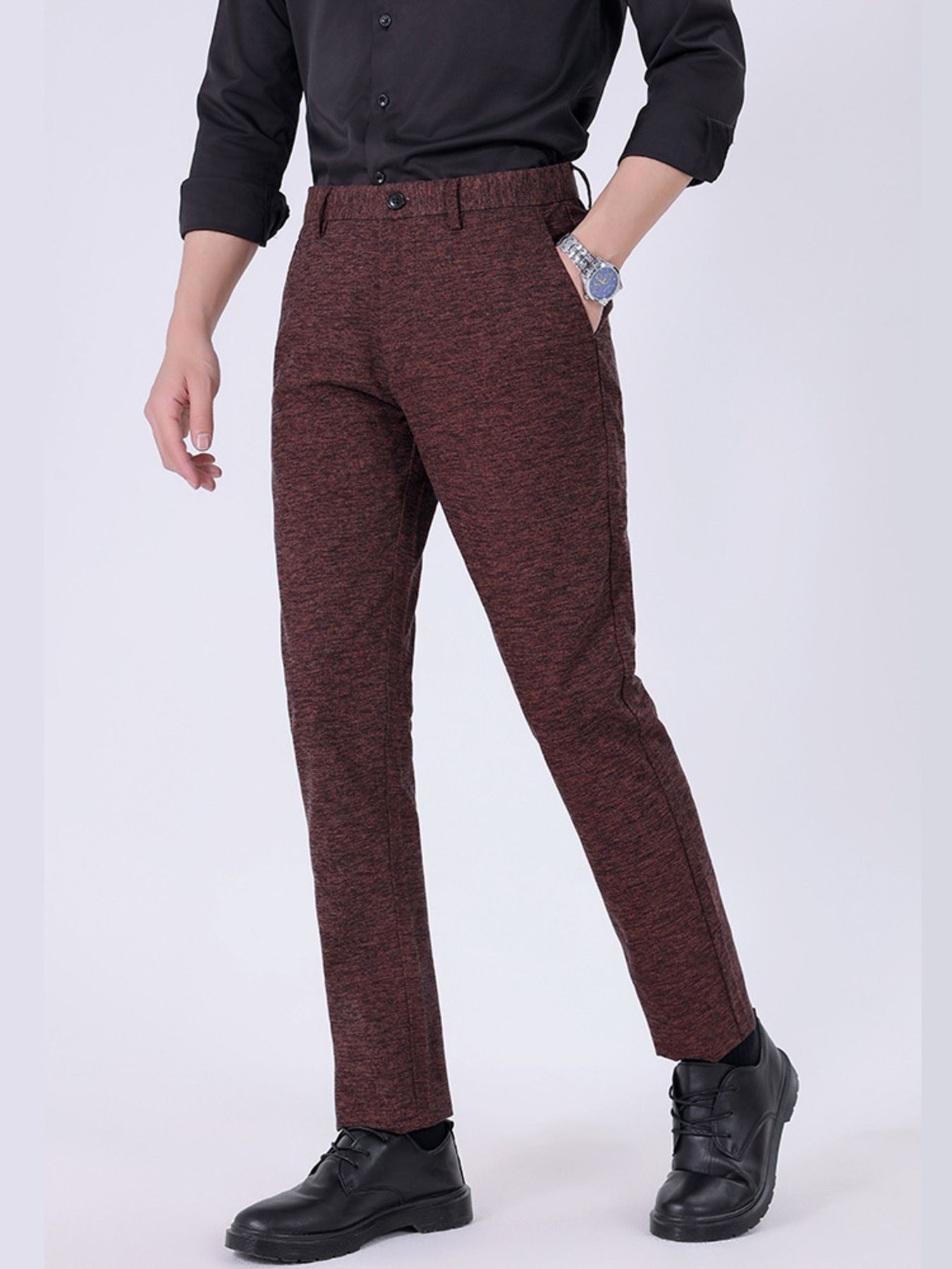 Men's Textured Slim-Fit Pants