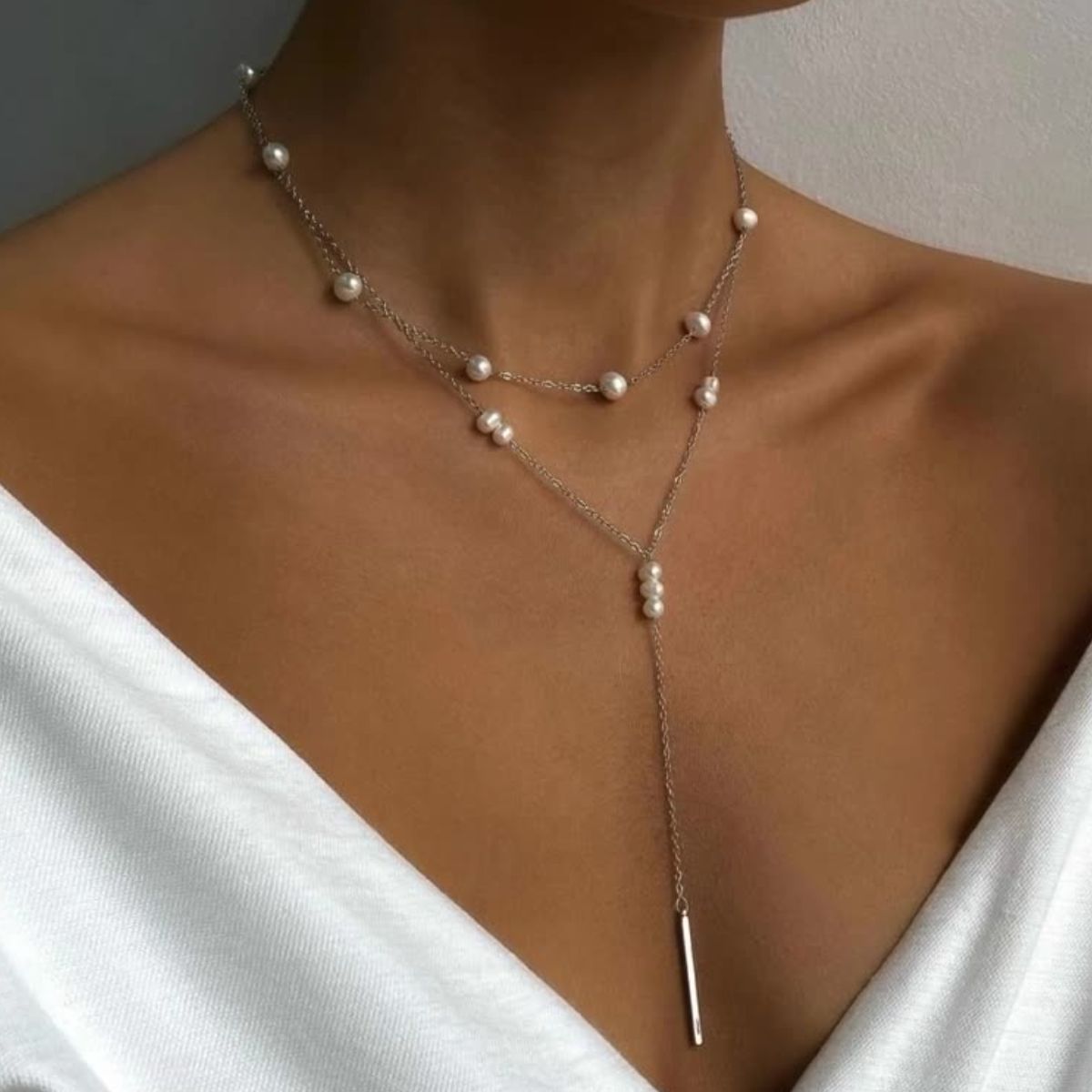 Double Layered Pearl Y-Shaped Necklace