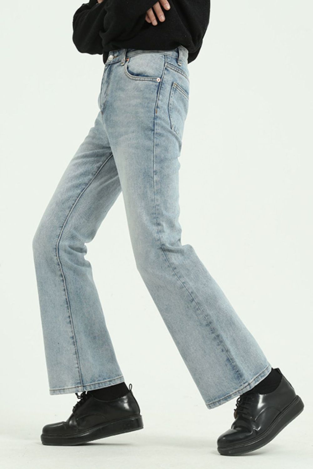 Men's Vintage Wash Straight Leg Jeans with Pockets
