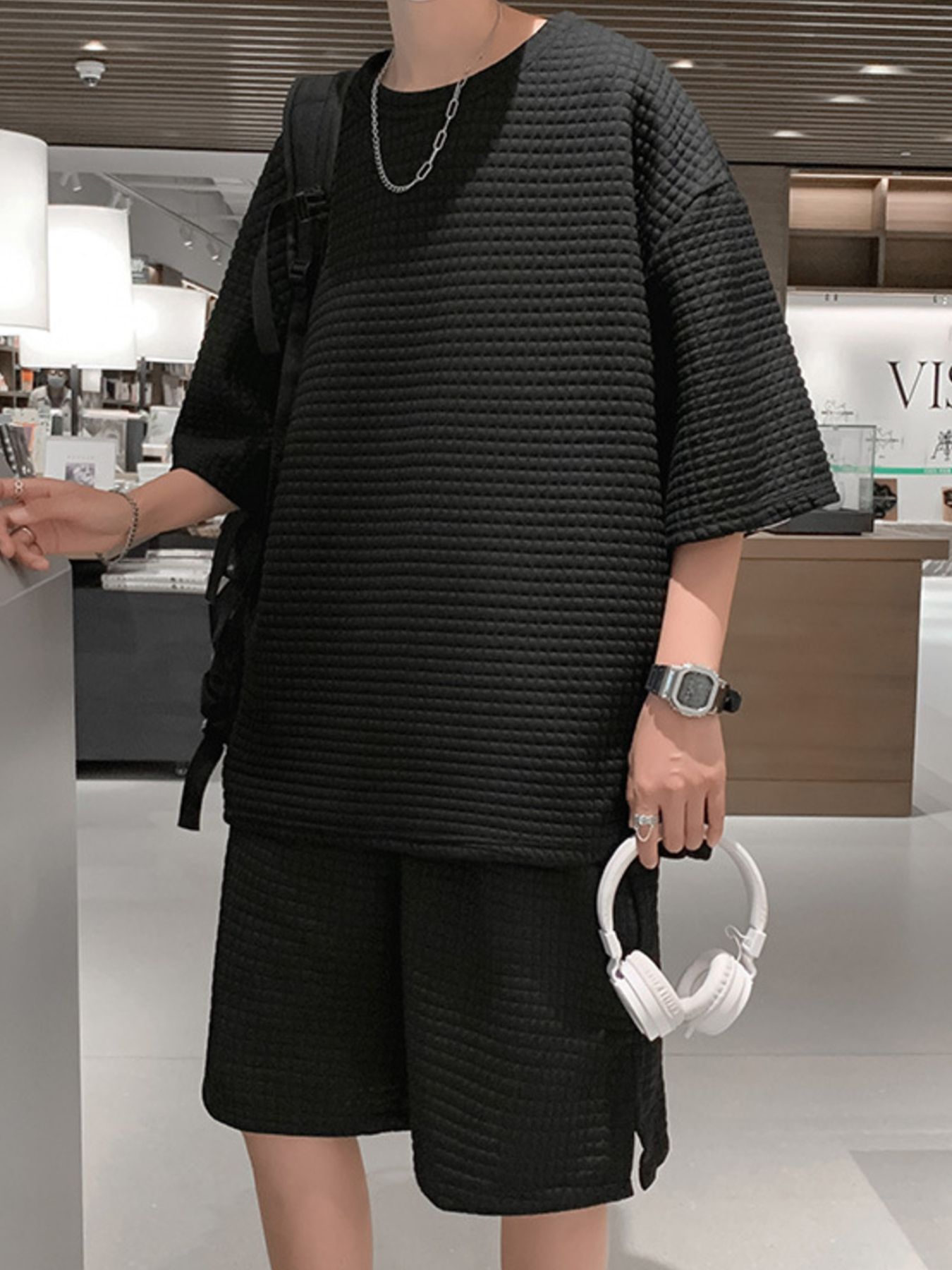 Men's Textured Short Sleeve T-Shirt and Shorts Set