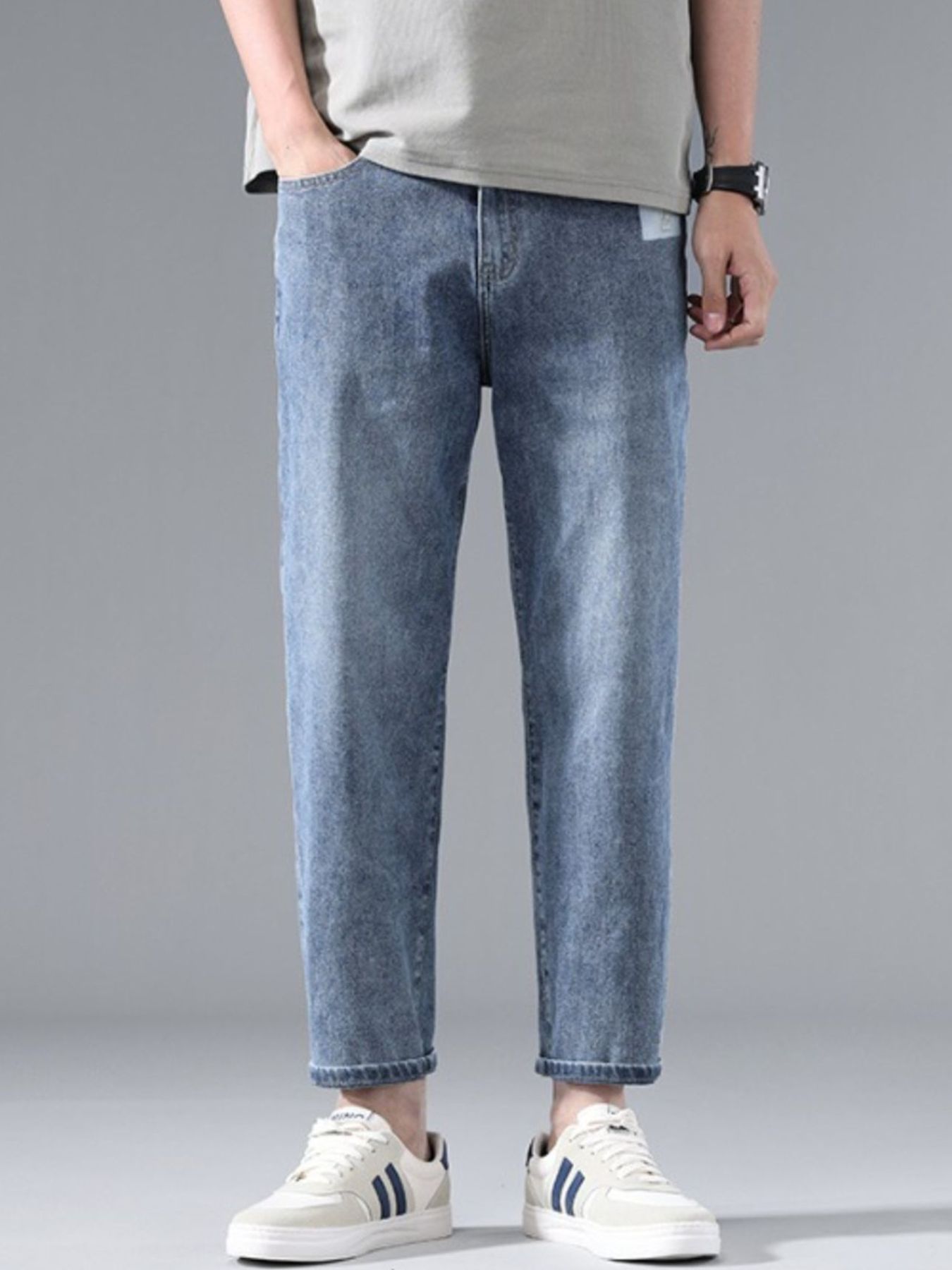 Men's Straight Leg Jeans