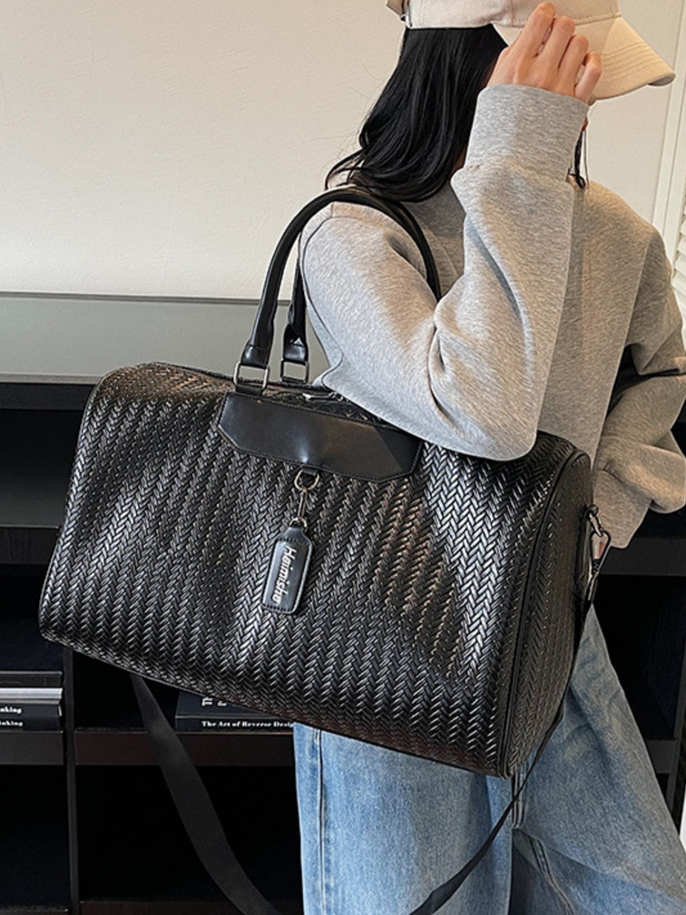 Textured Leather Travel Bag 5