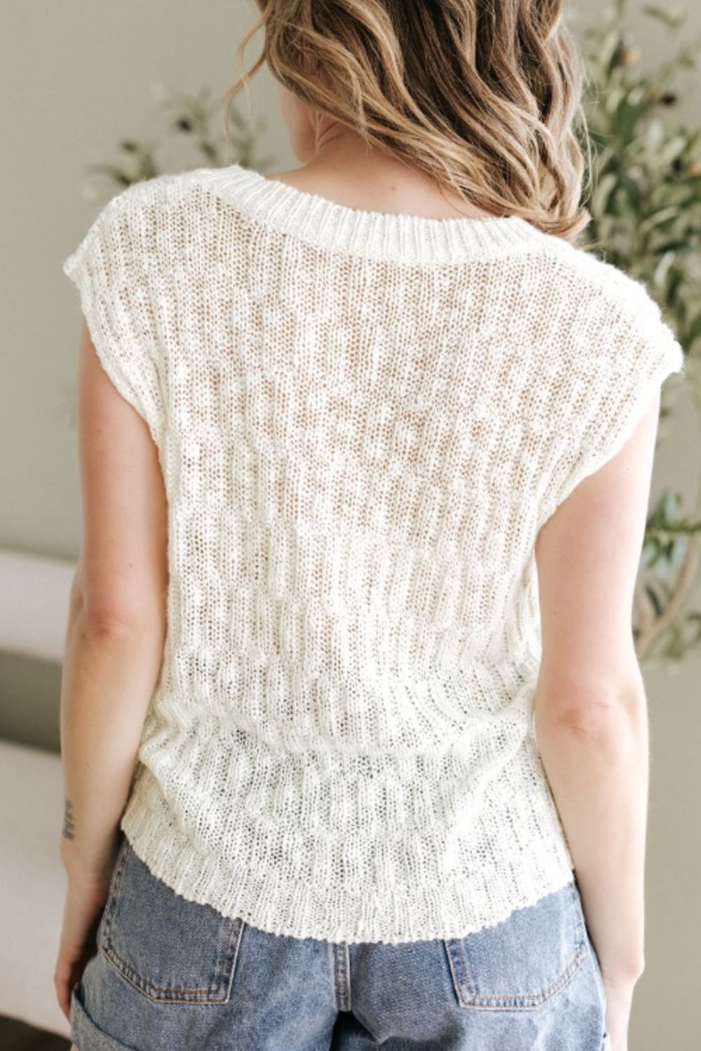Notched Cap Sleeve Knit Top