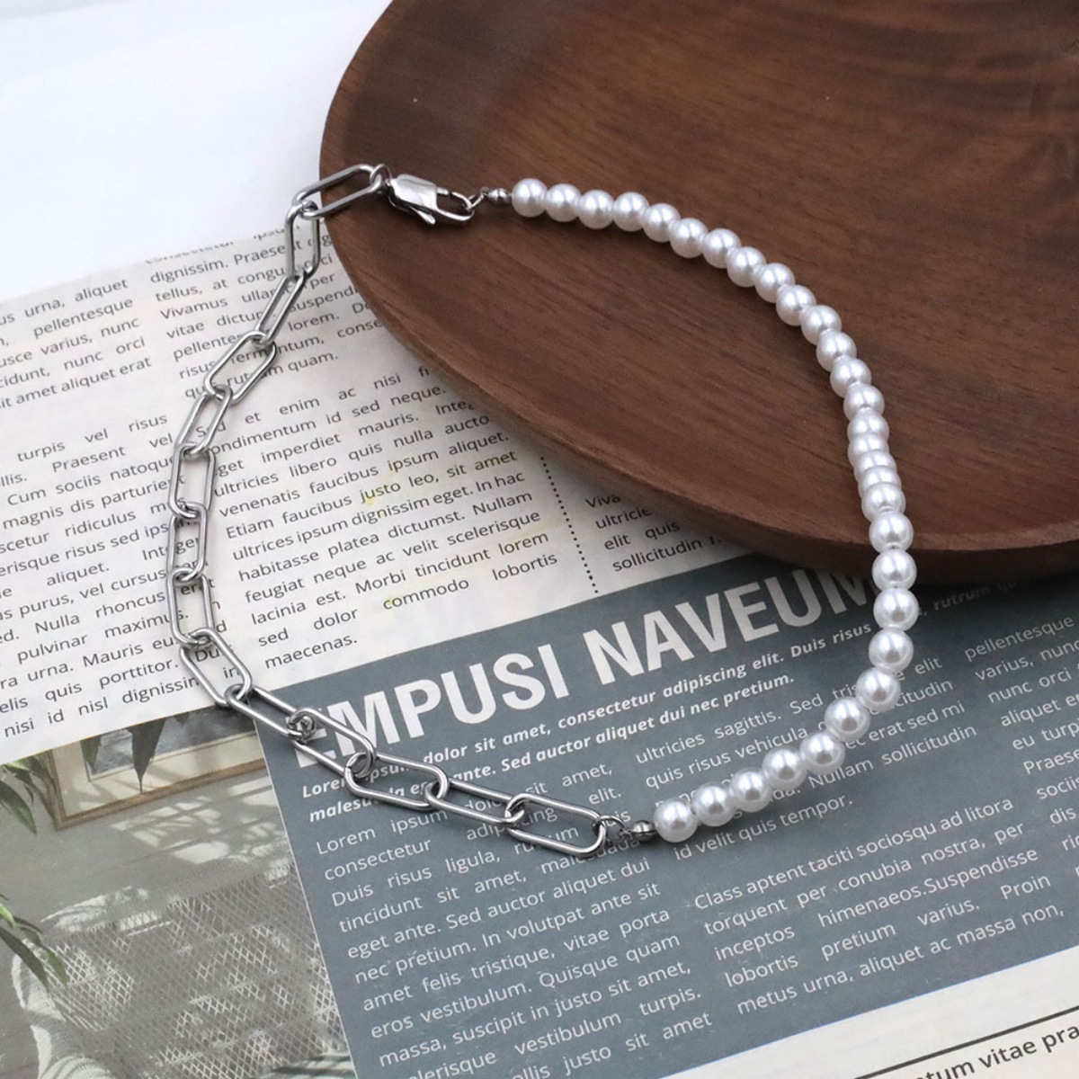 Pearl & Chain Link Necklace