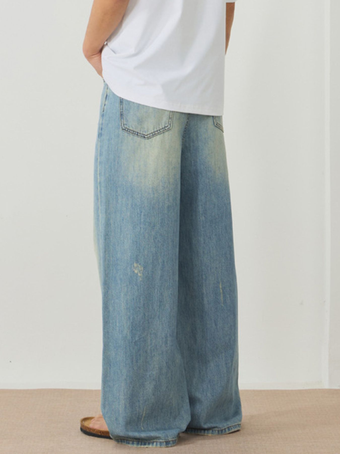 Men's Wash Wide Leg Jeans