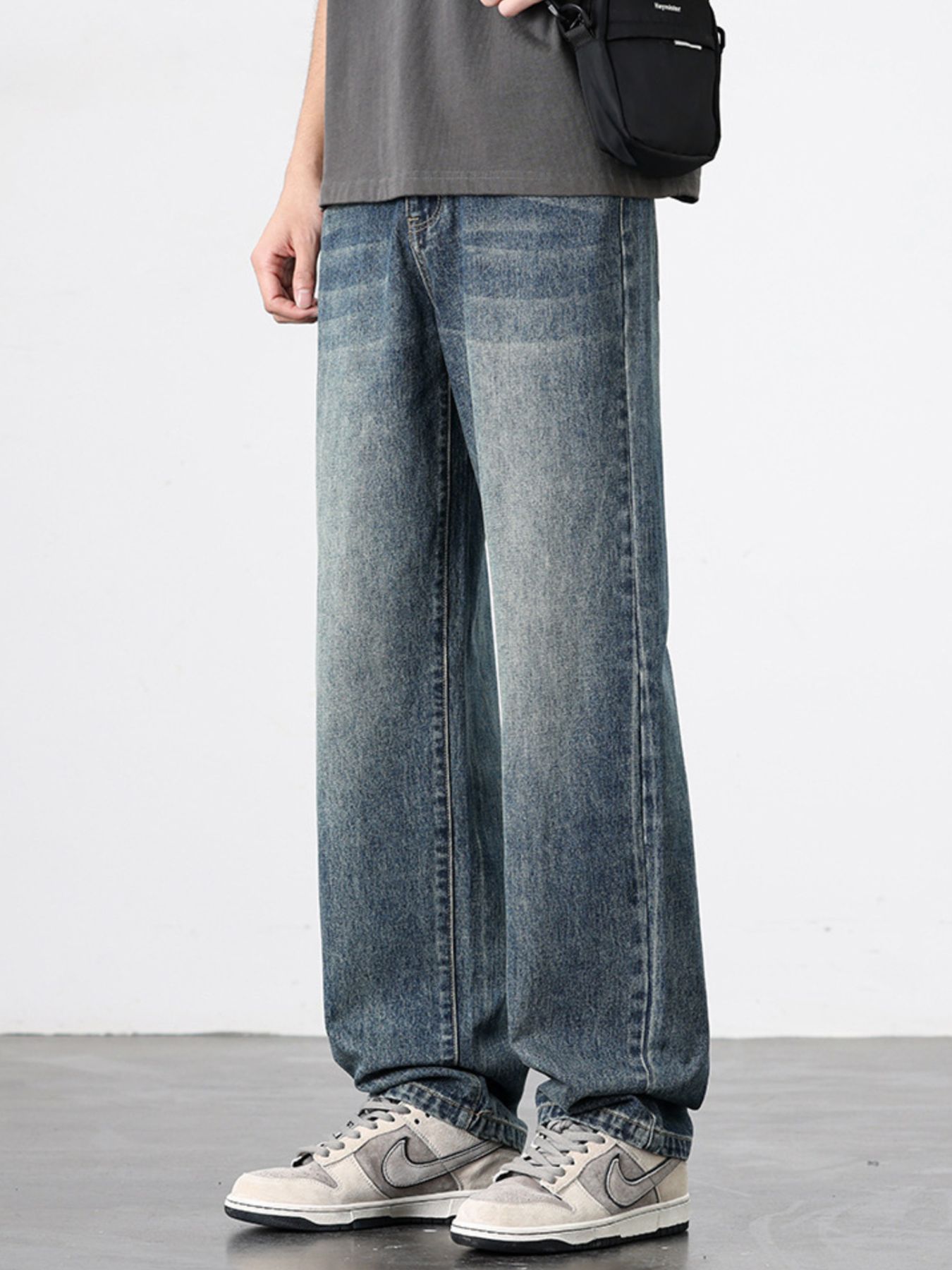 Men's Wash Relaxed Fit Jeans