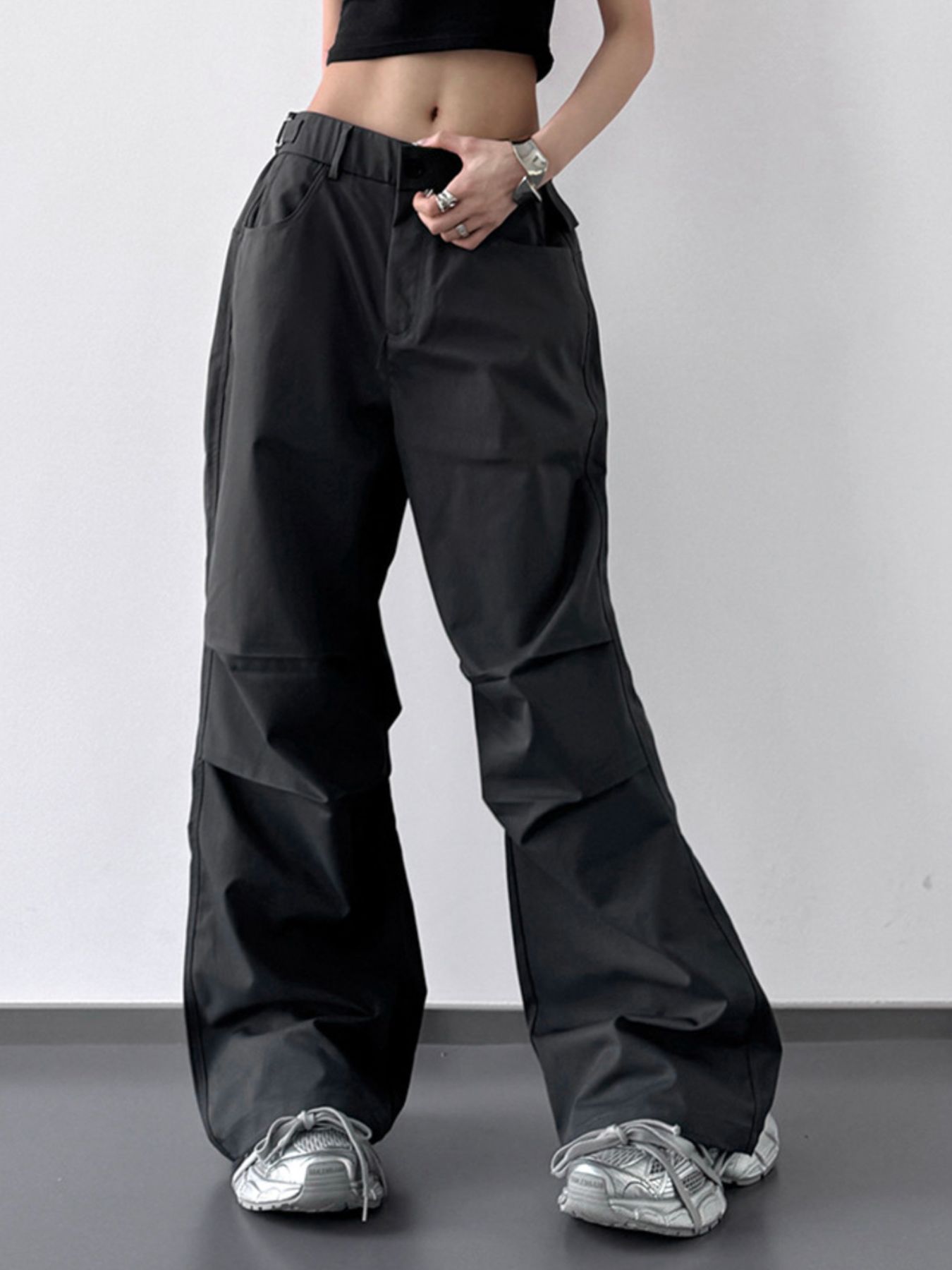 Wide Leg Cargo Pants