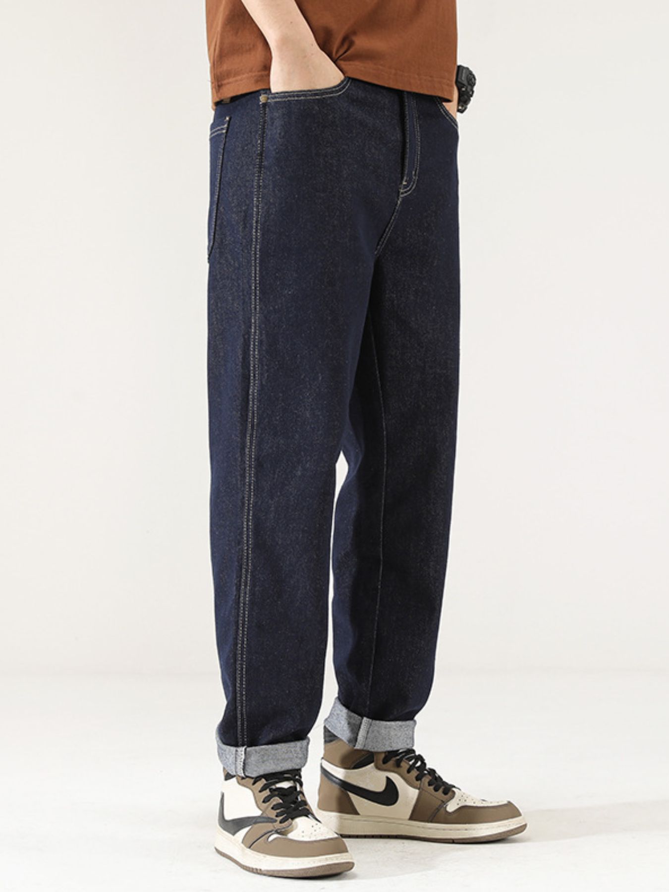 Men's Wide Leg Washed Jeans