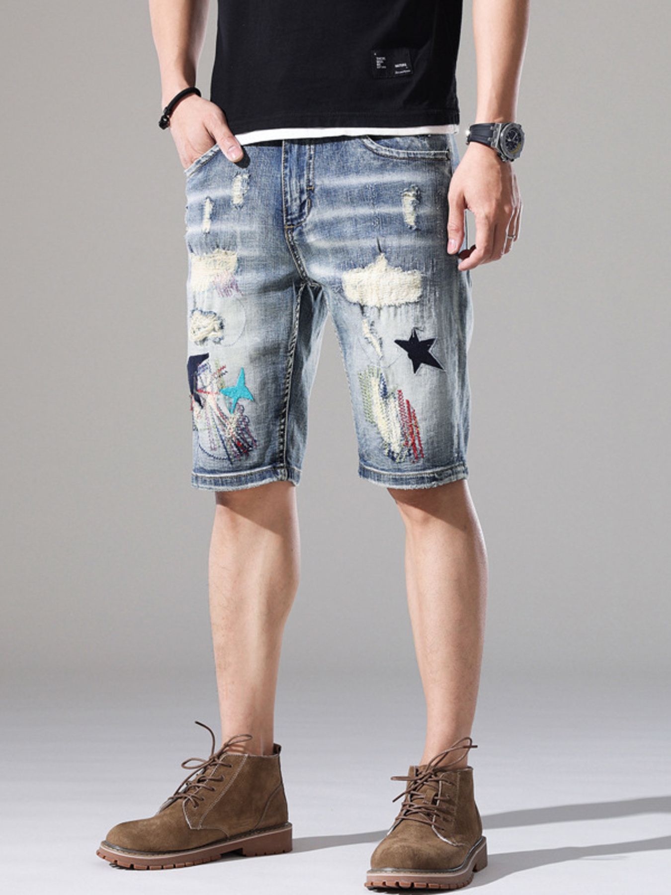 Men's Distressed Loose Fit Denim Shorts