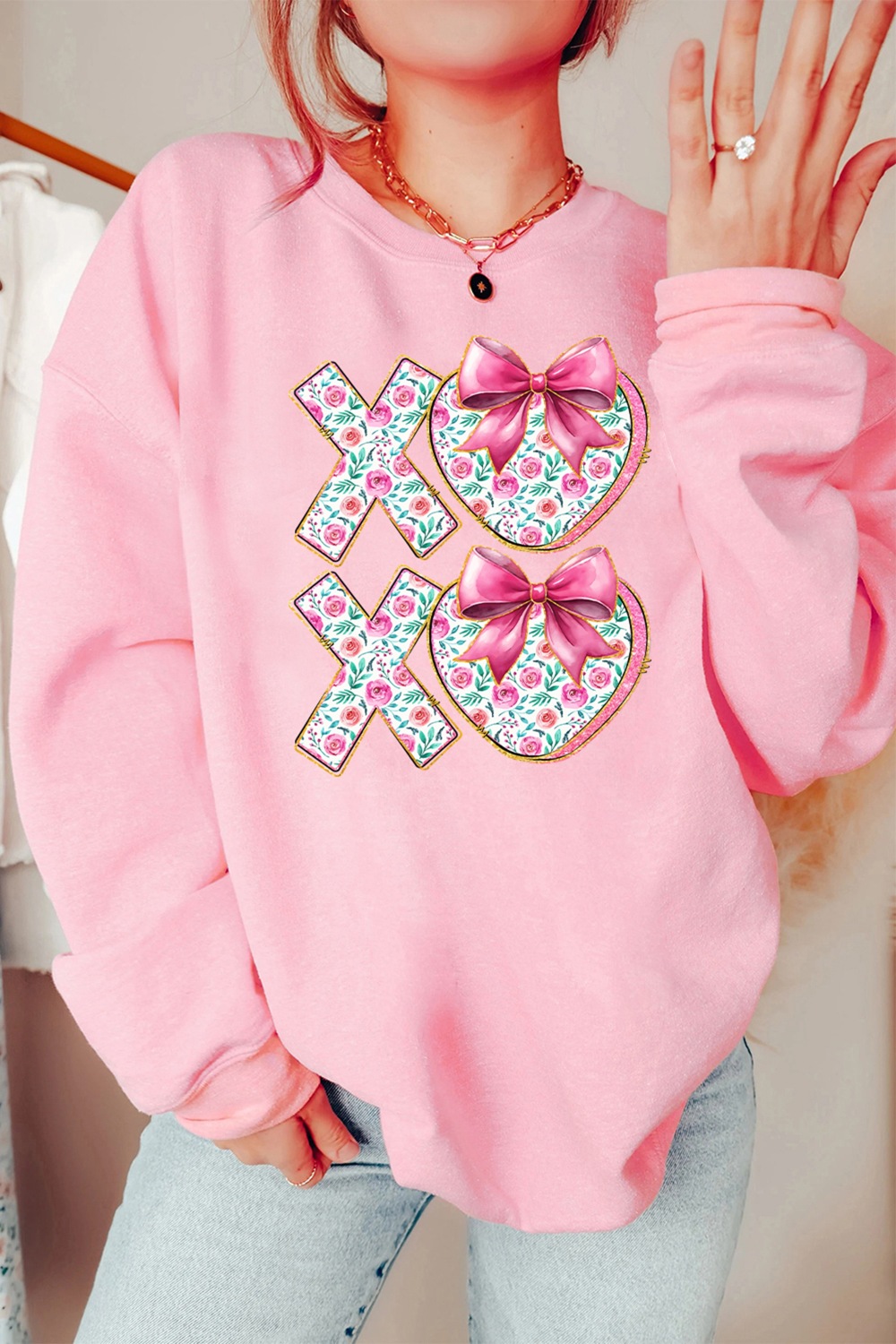 Bow Floral Printed Valentines Day XOXO Sweatshirt