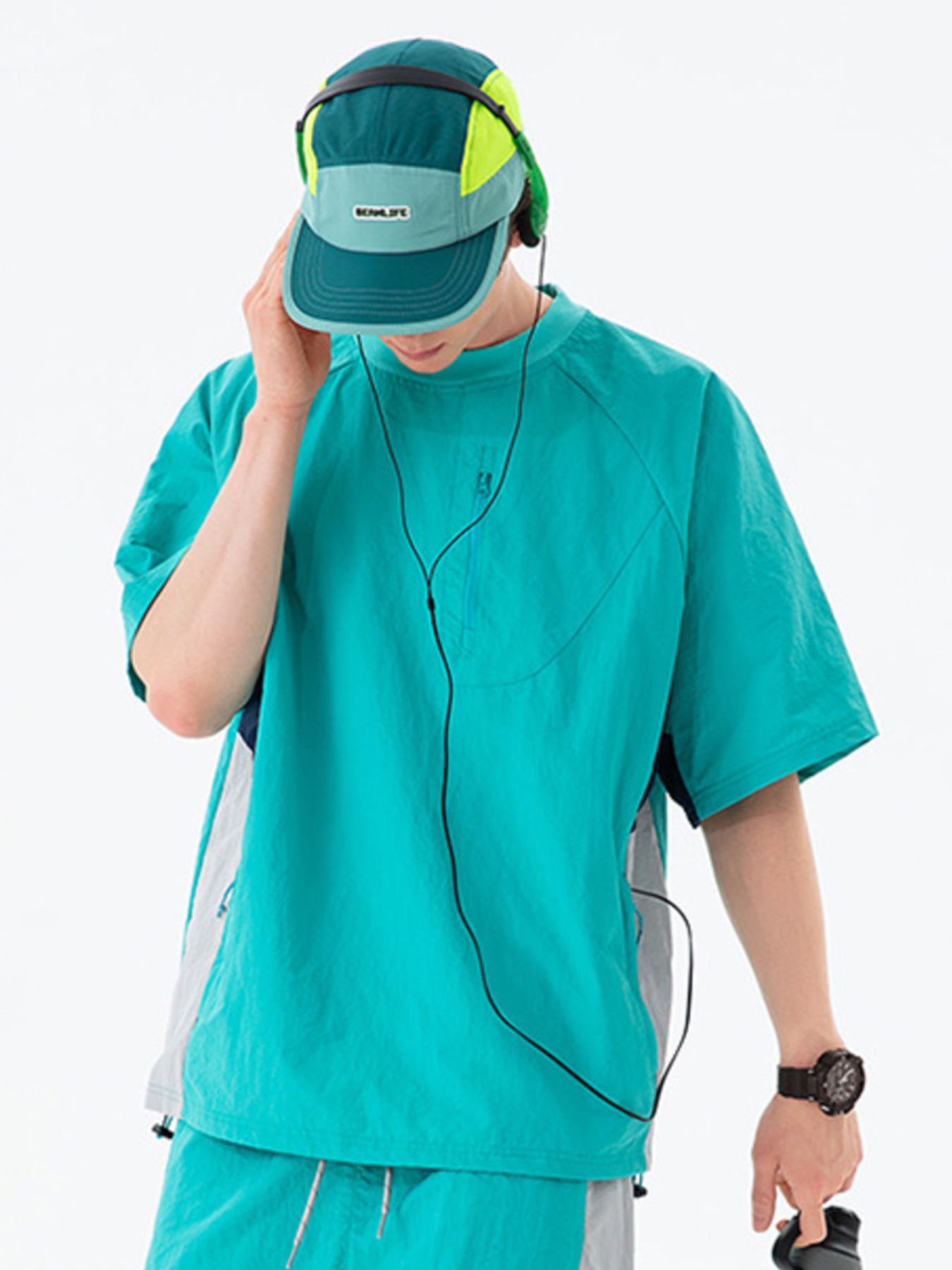 Men's Contrast Round Neck Short Sleeve T-Shirt