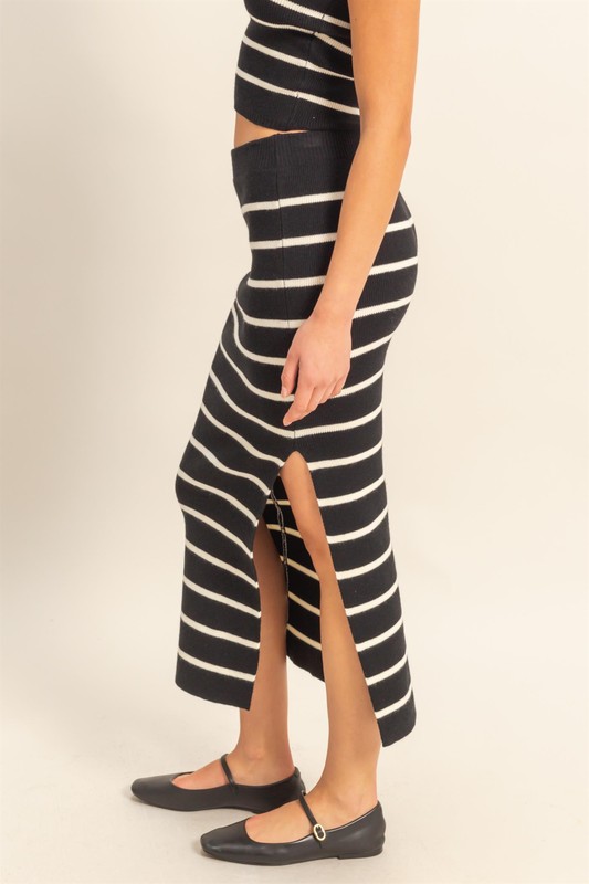 Side Slit Striped Bodycon Sweater Skirt