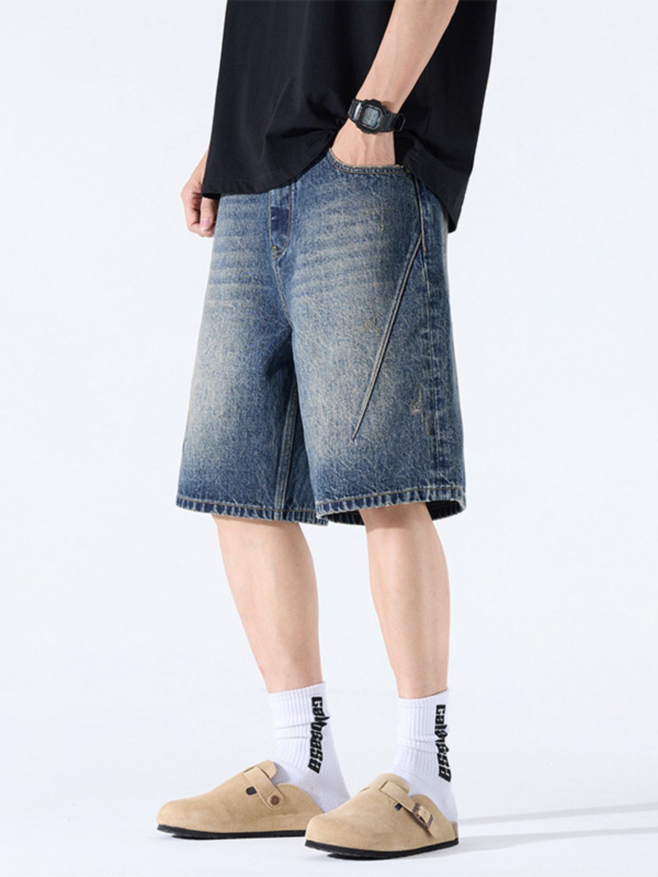 Men's Loose Fit Denim Shorts