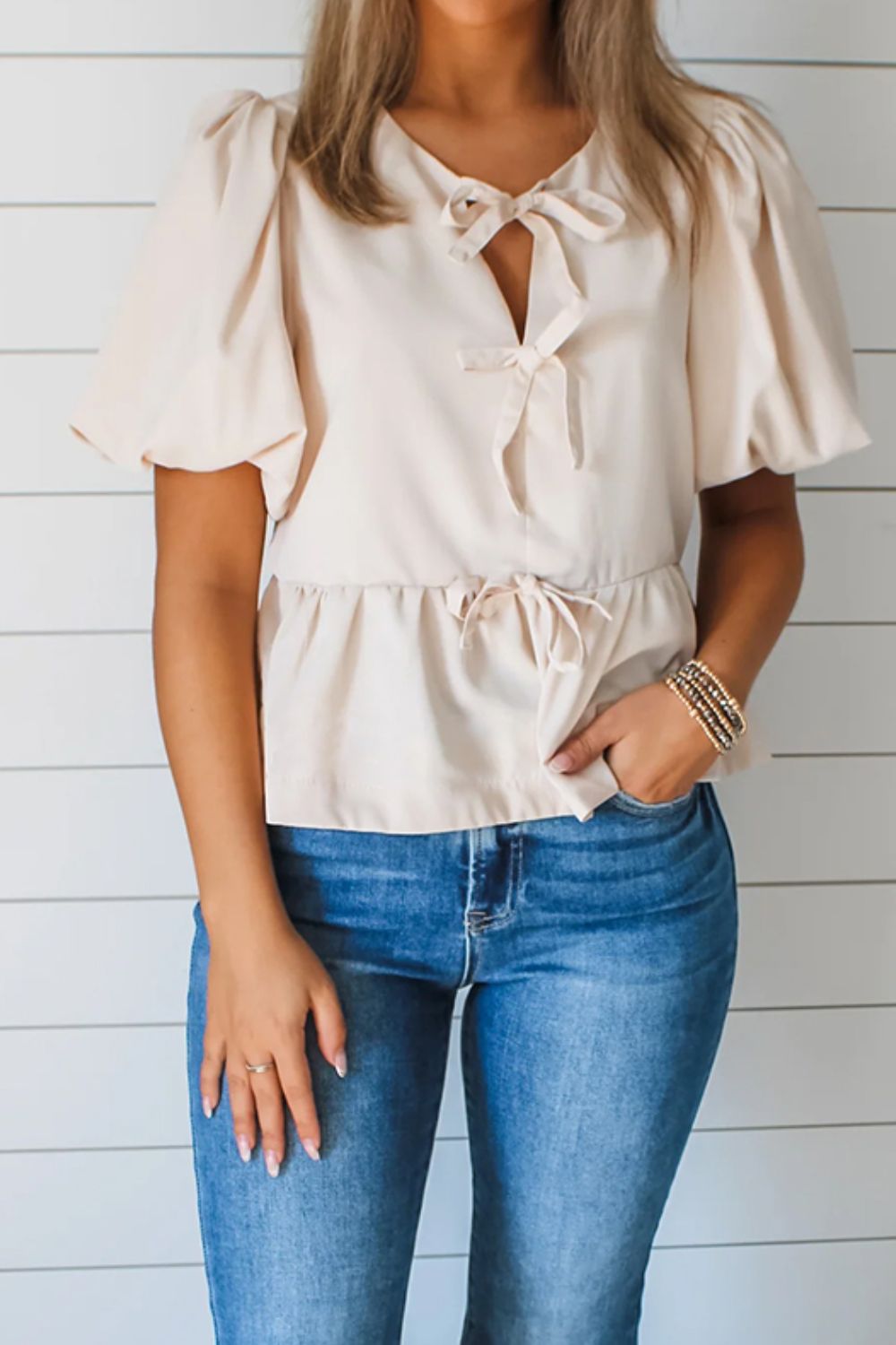 Bow Tie Short Puff Sleeve Ruffle Hem Blouse