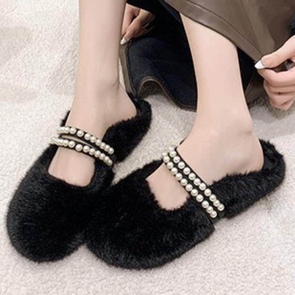 Pearl Embellished Plush Slippers