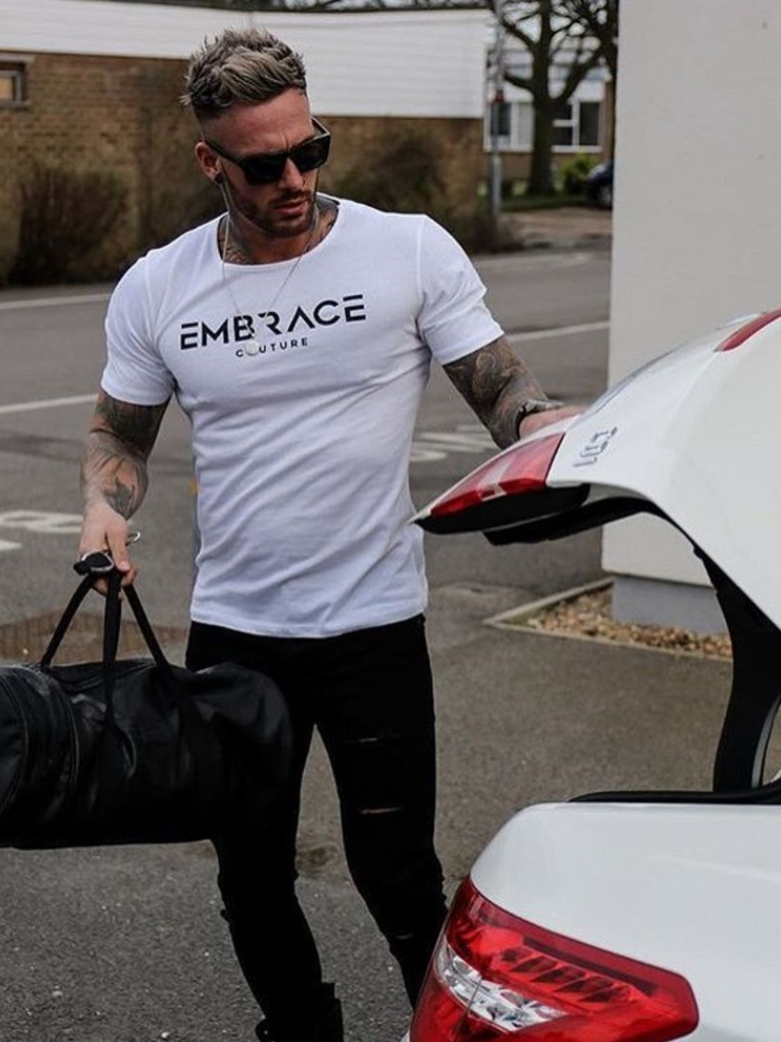 Men's Letter Graphic Round Neck Short Sleeve T-Shirt