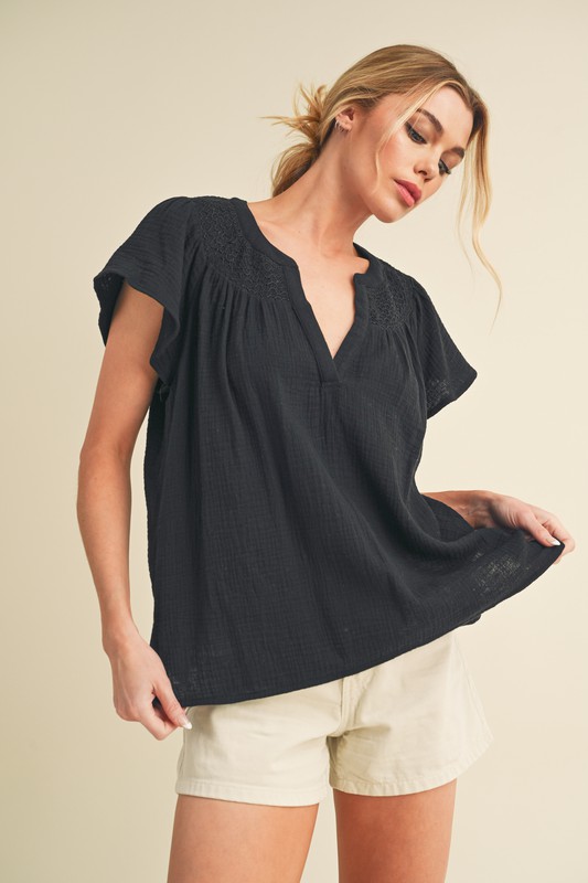 Embroidered Trim Side Slit Notched Short Sleeve Blouse