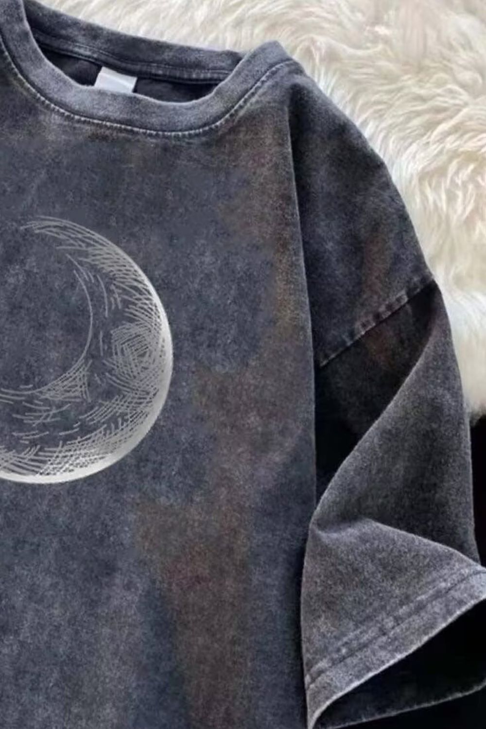 Men's Full Size Vintage Washed Moon Graphic T-Shirt Plus Size