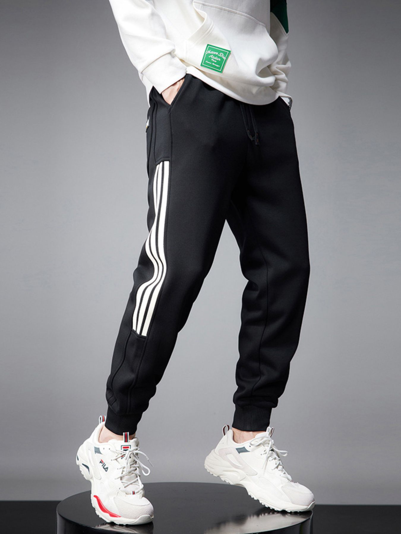 Men's Side Striped Drawstring Joggers