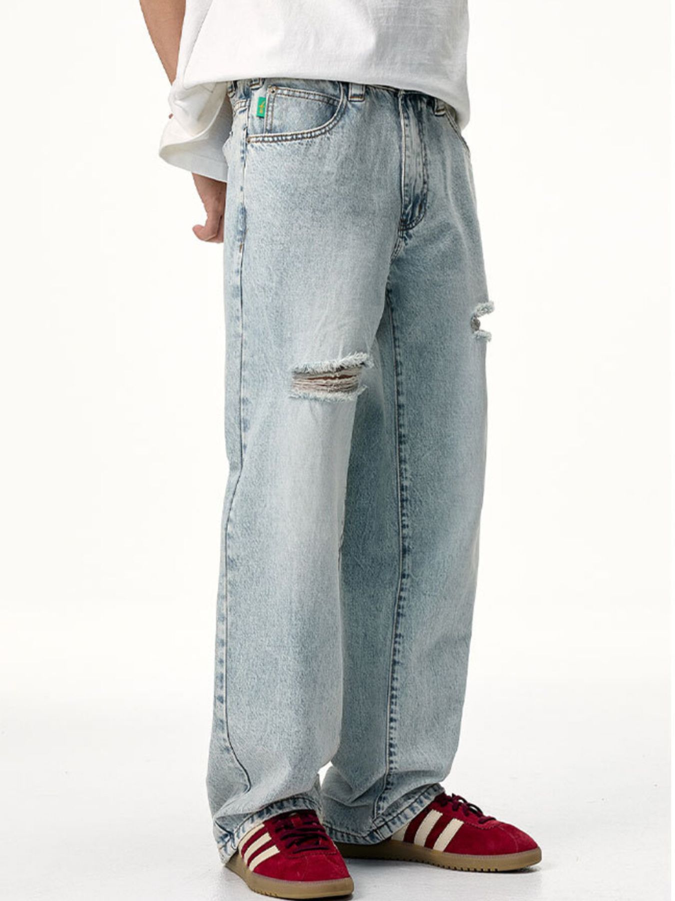Men's Distressed Wide Leg Jeans