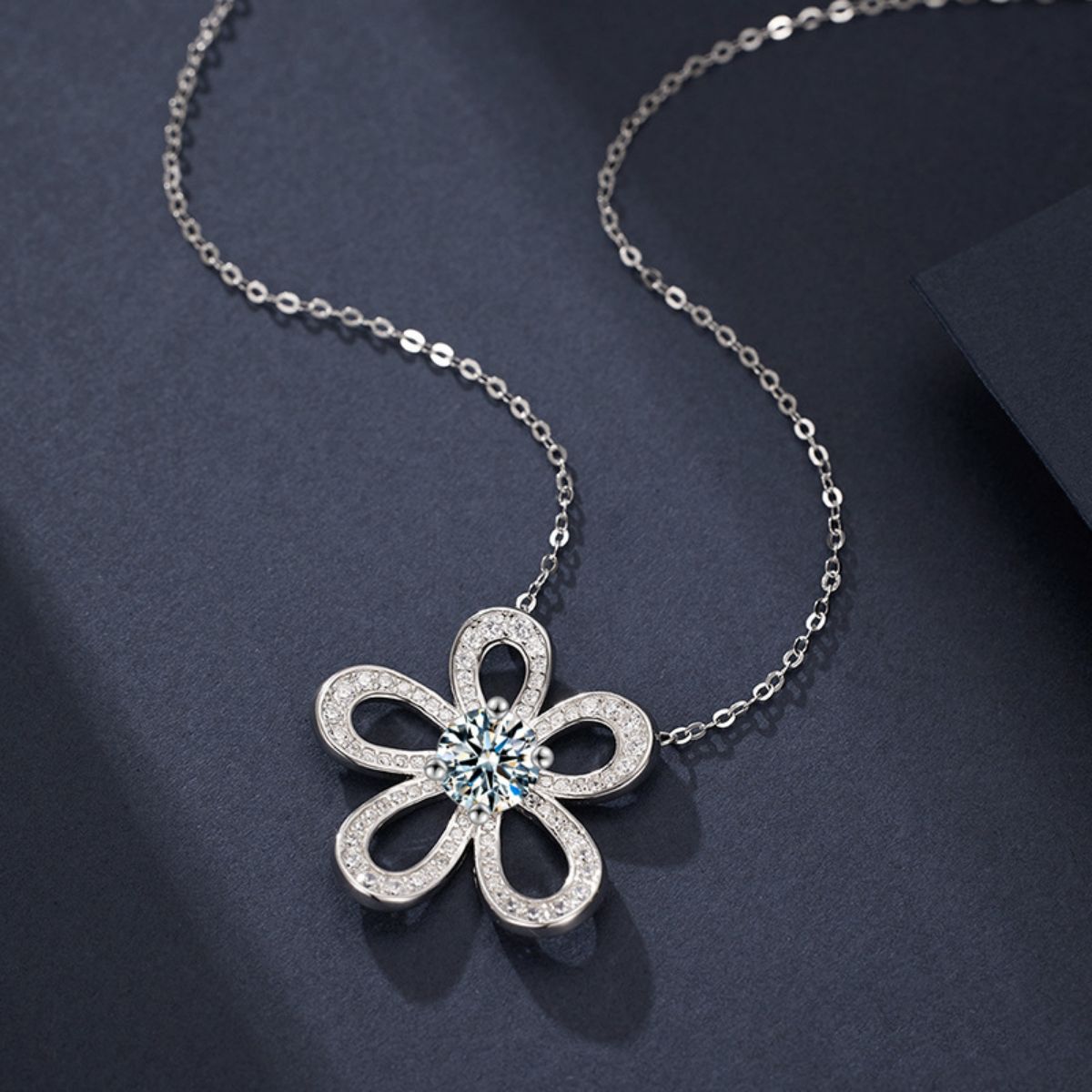 1 Carat Moissanite 925 Sterling Silver Flower Pendant Necklace