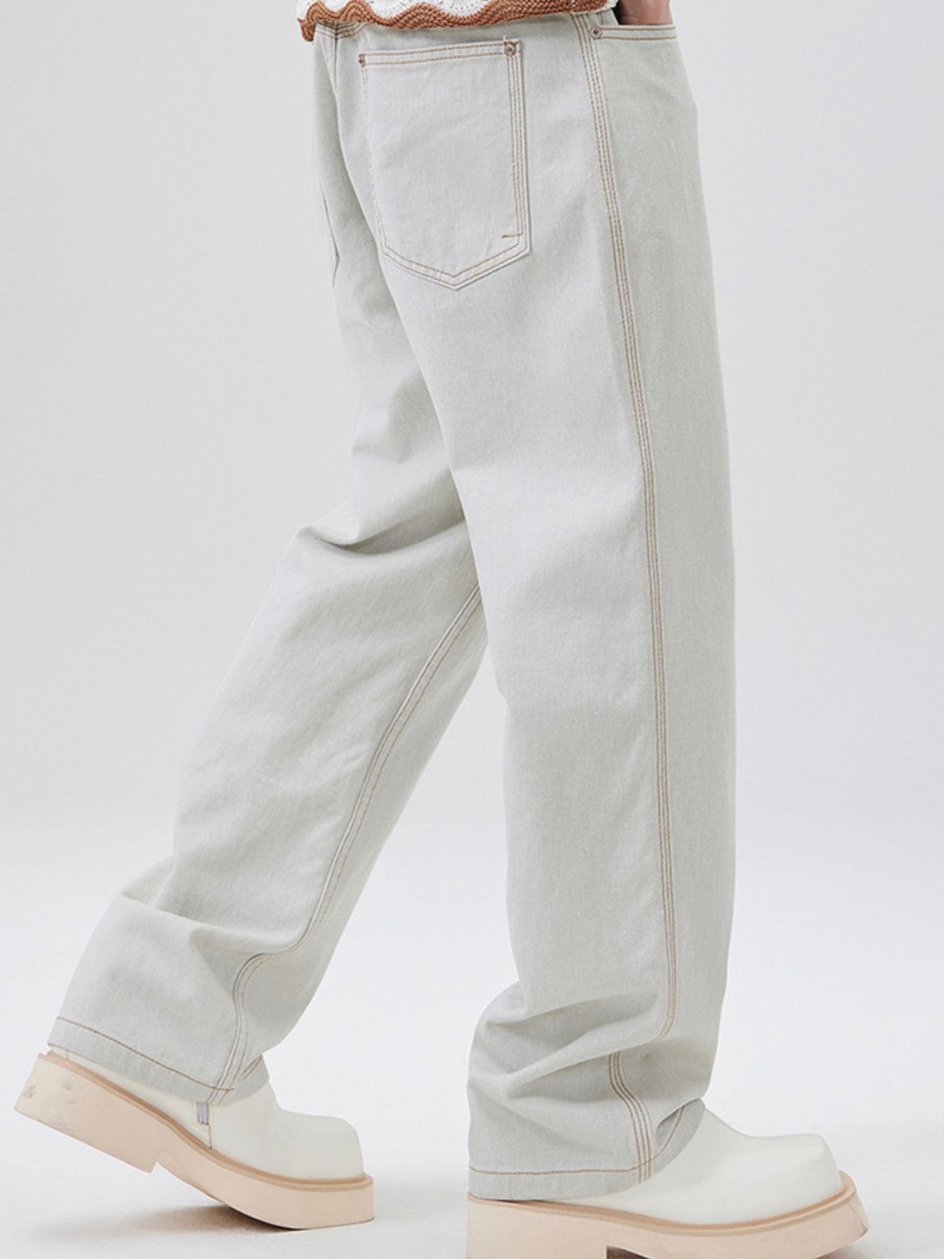 Men's Full Size Light Wash Relaxed Fit Jeans Plus Size