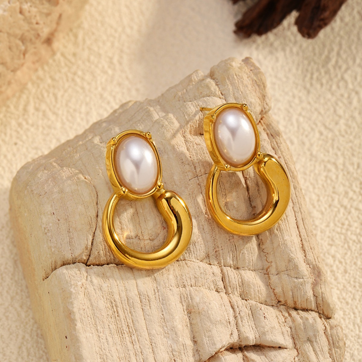 18K Gold-Plated Pearl Earrings
